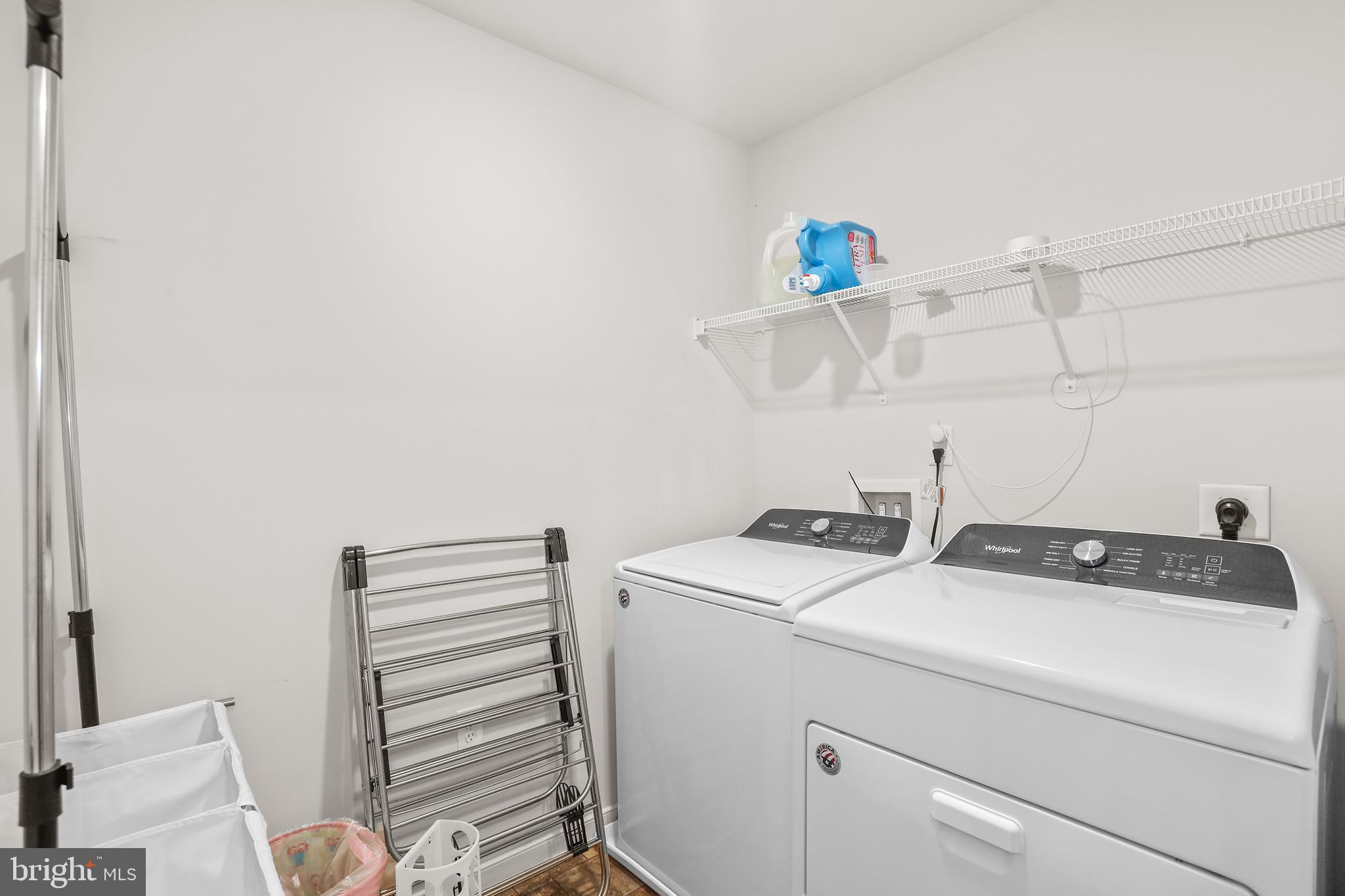 GLEBE HARBOR - Residential