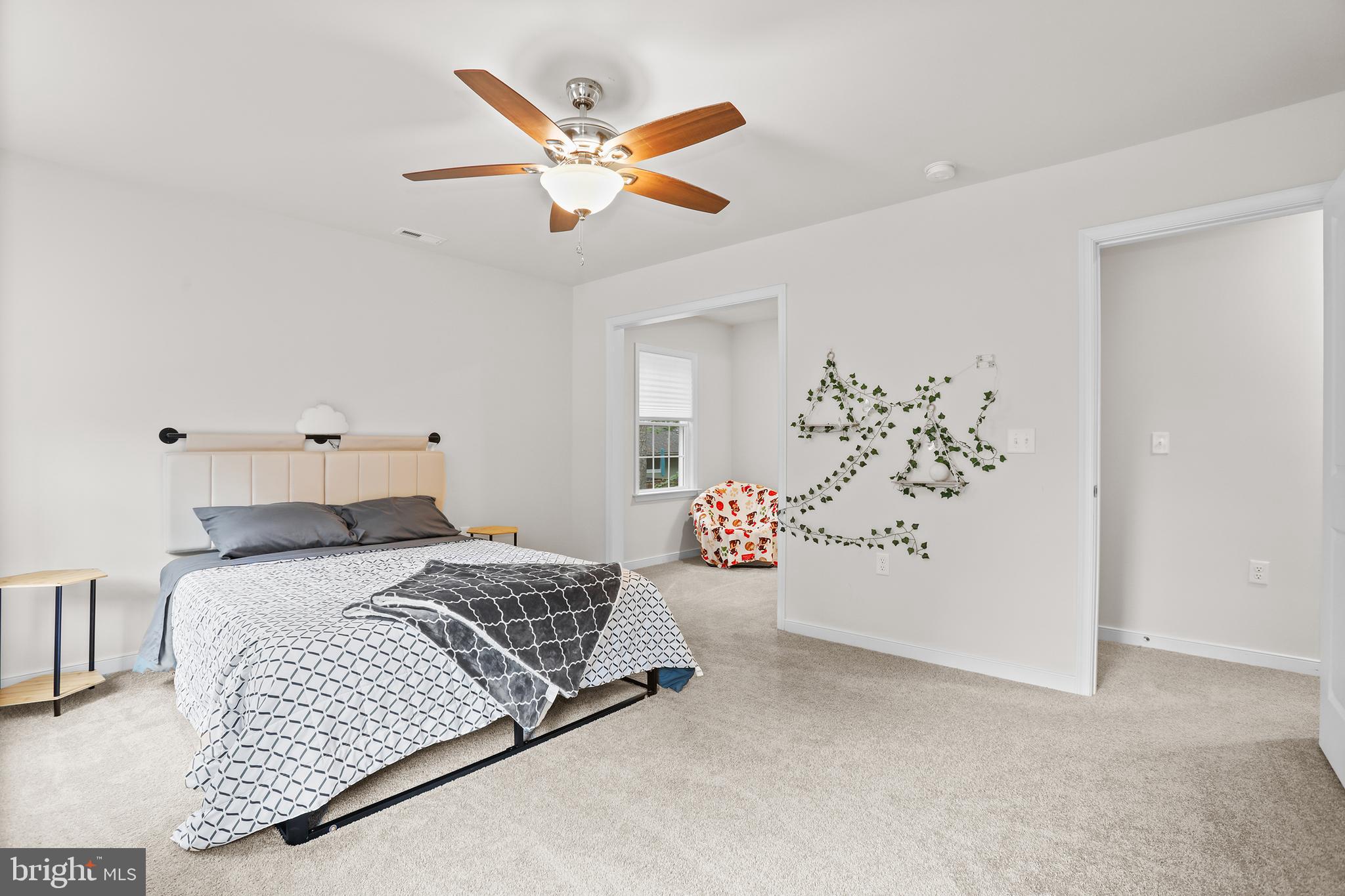 GLEBE HARBOR - Residential