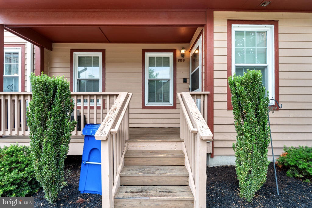 Photo of 808 Westfield Drive, CINNAMINSON, NJ 08077 (MLS # NJBL2114946)