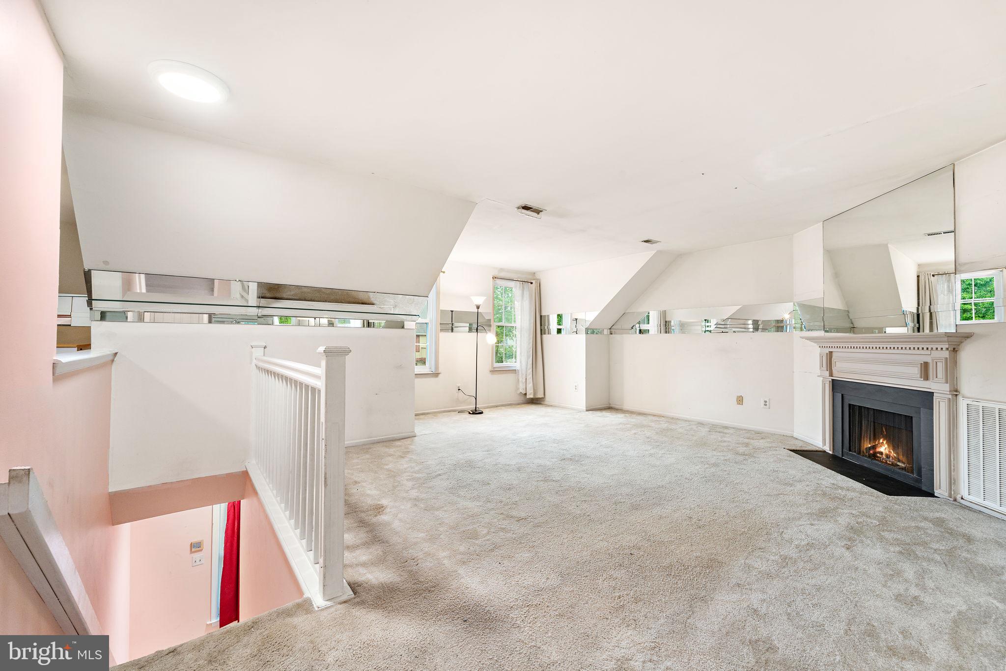 808 WESTFIELD DRIVE