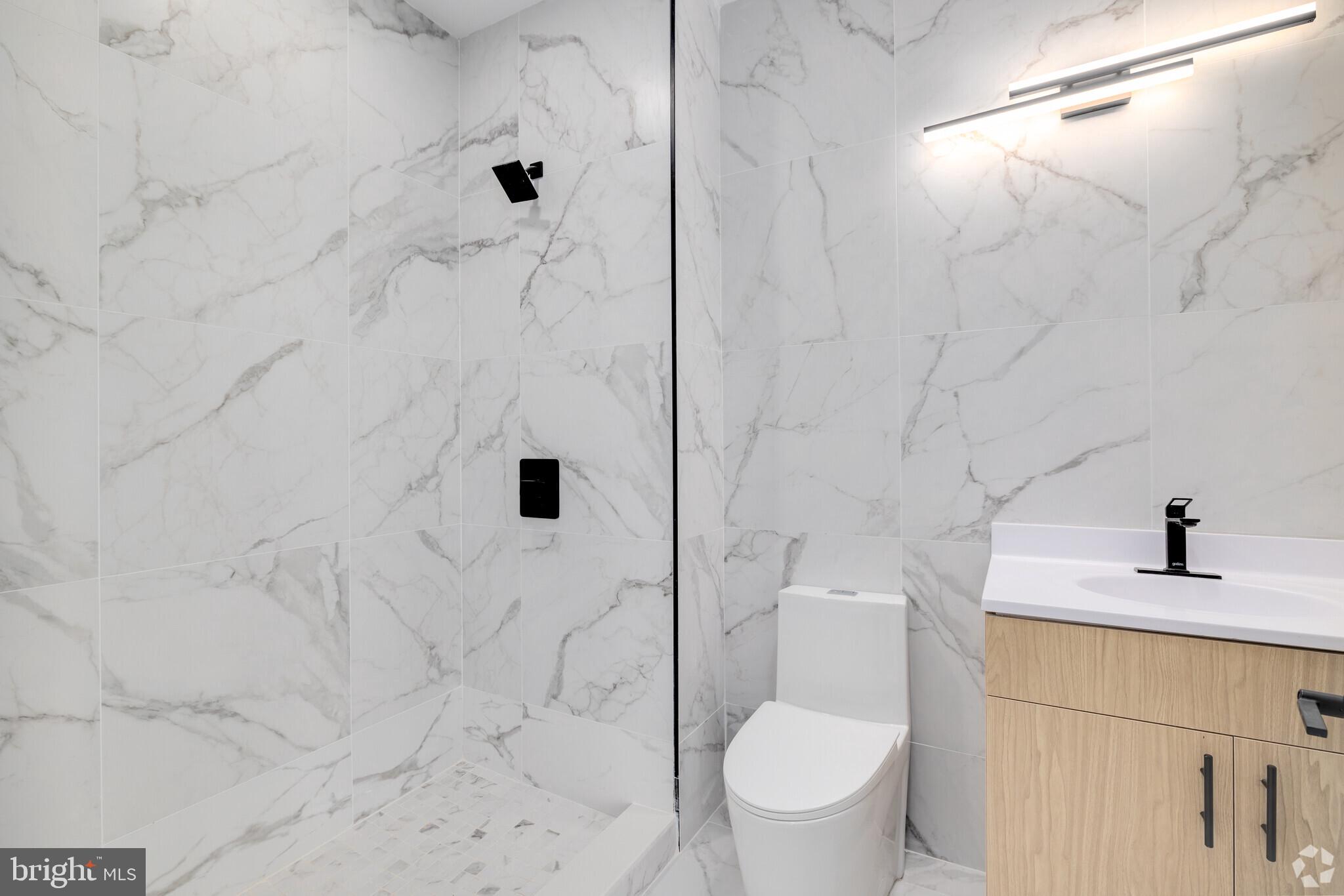 FISHTOWN - Residential Lease