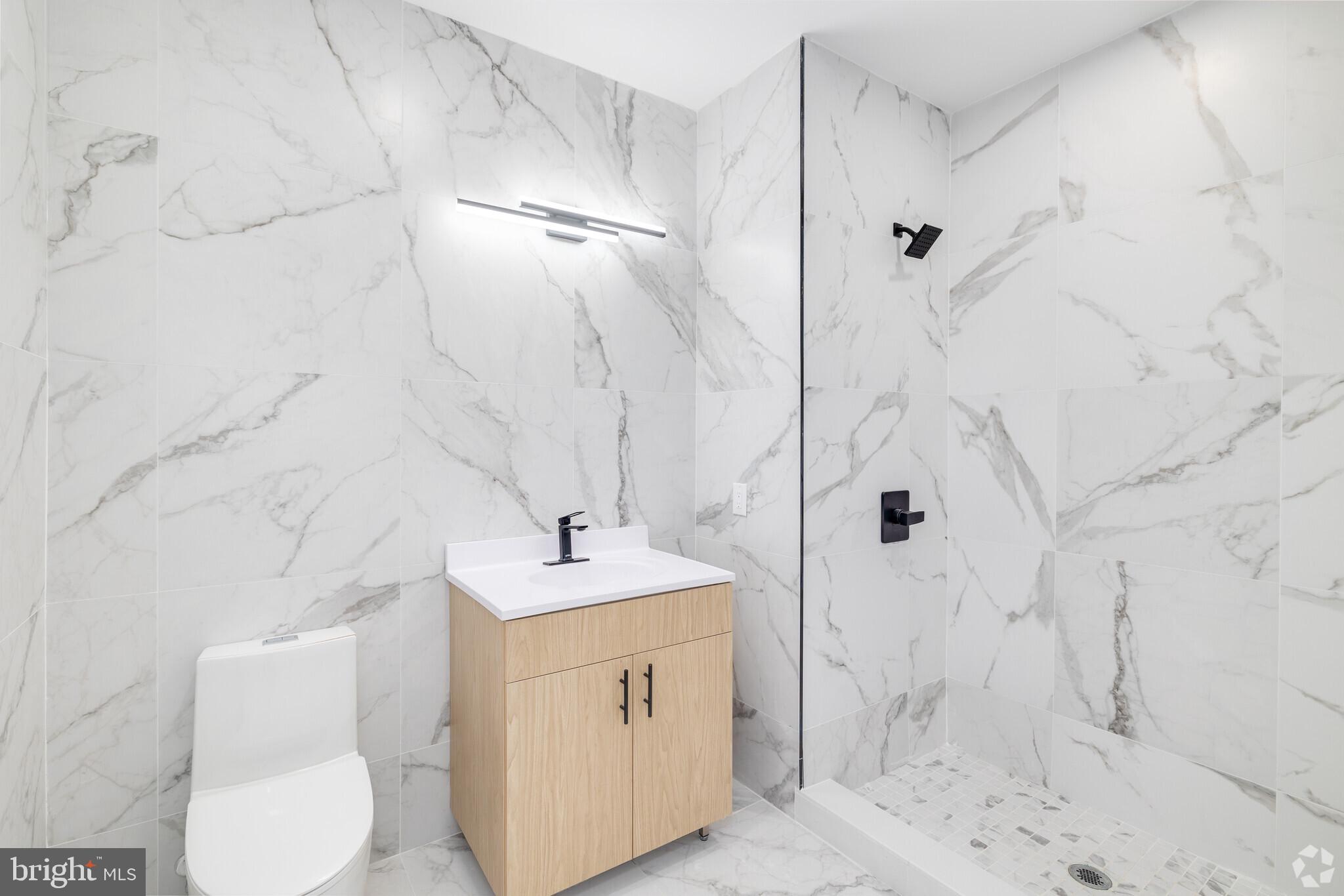 FISHTOWN - Residential Lease