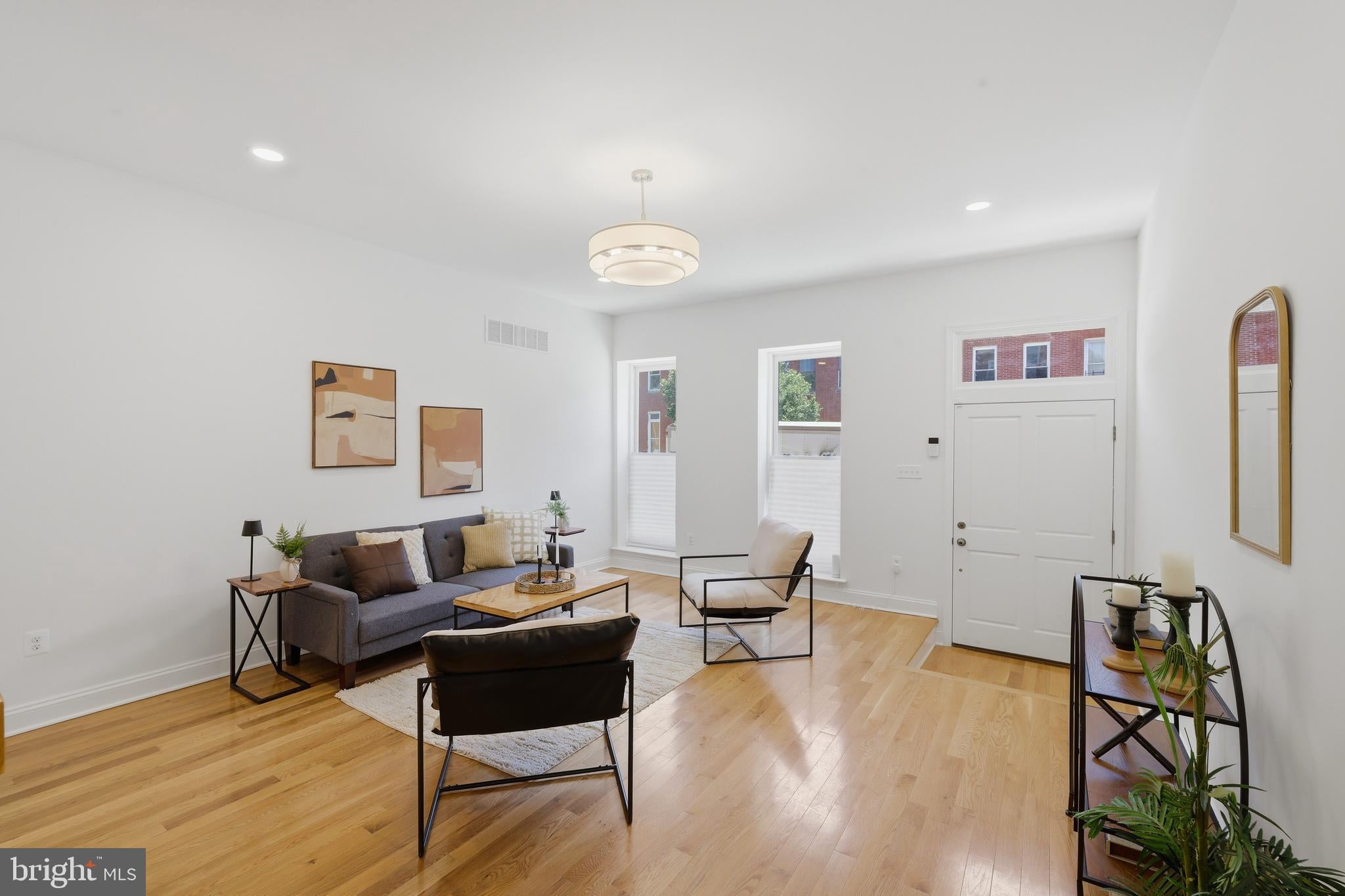 40 S FULTON AVENUE