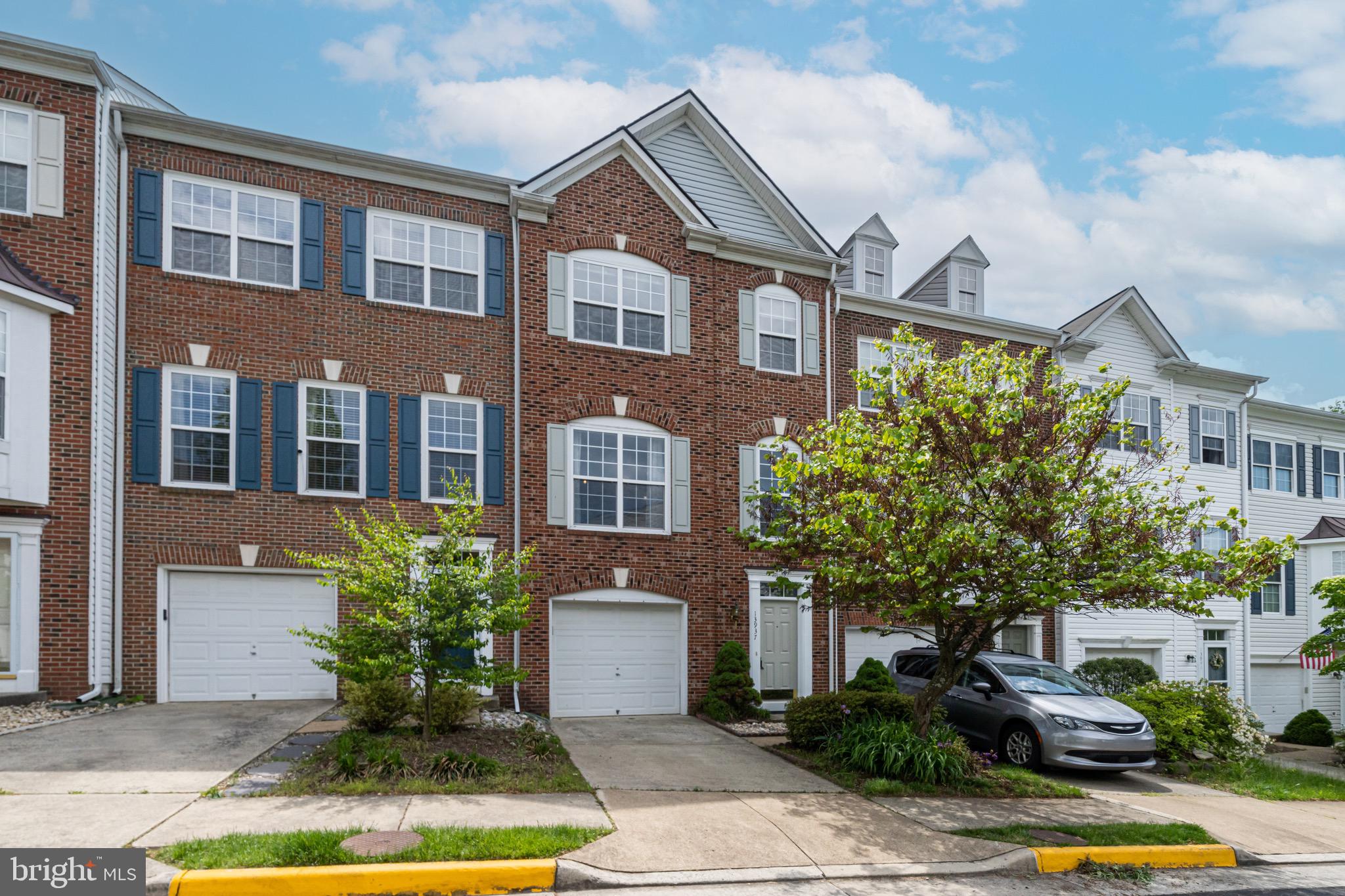 13937 GOTHIC DRIVE