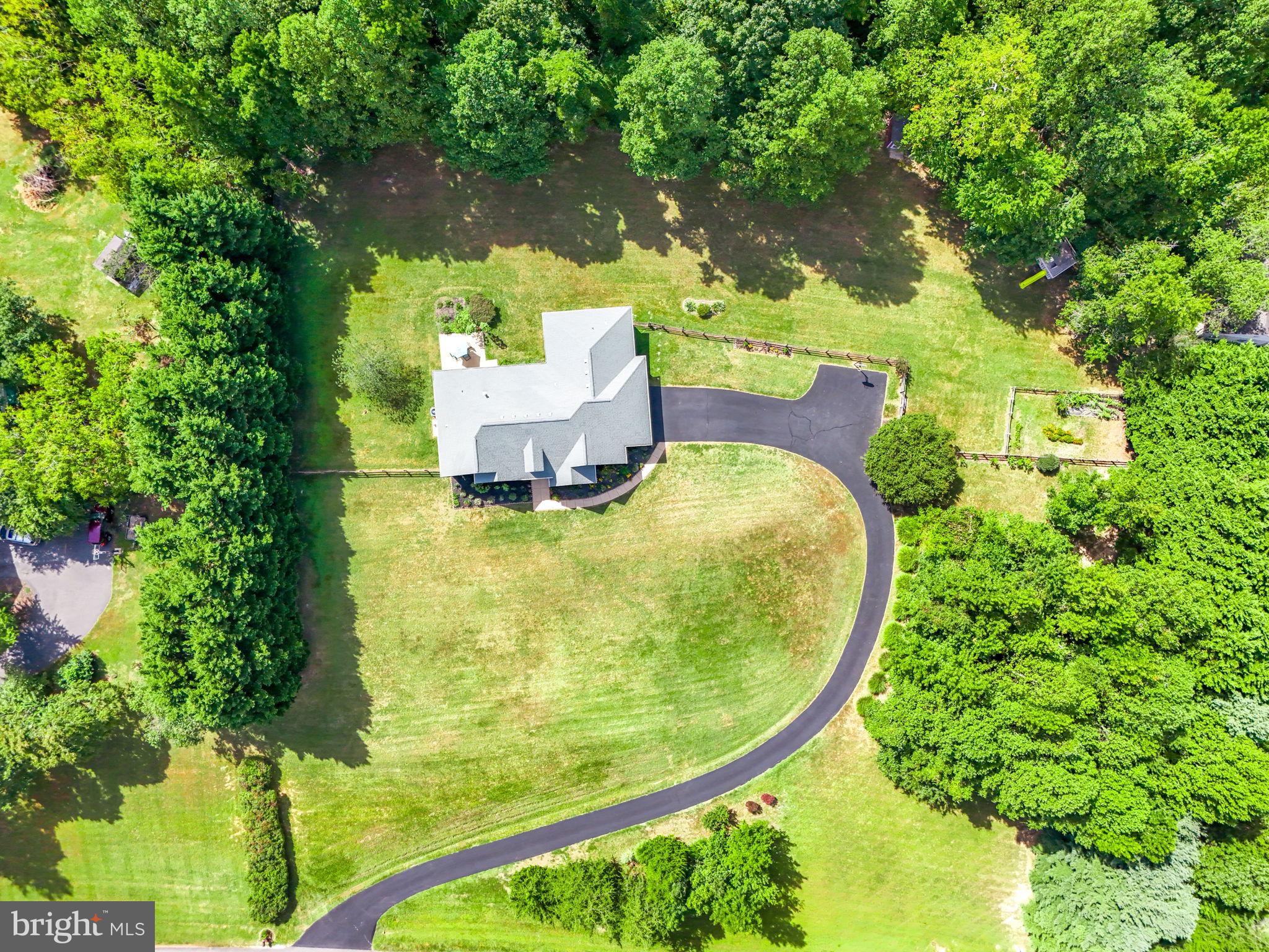 81 PEACOCK STATION DRIVE