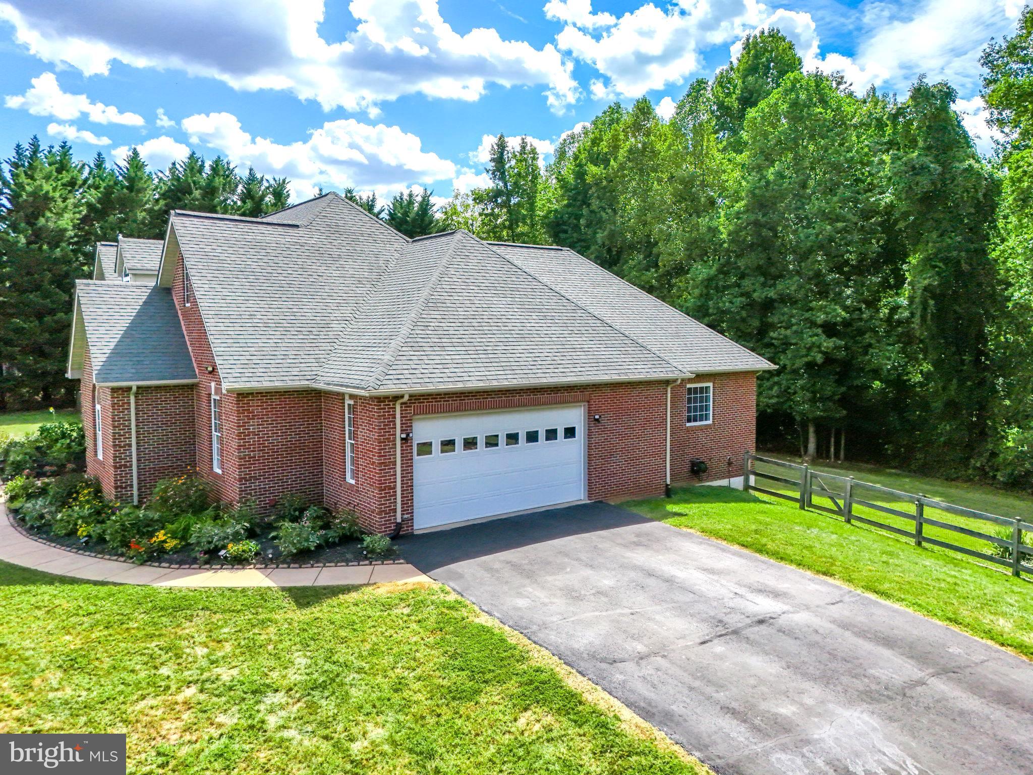 81 PEACOCK STATION DRIVE