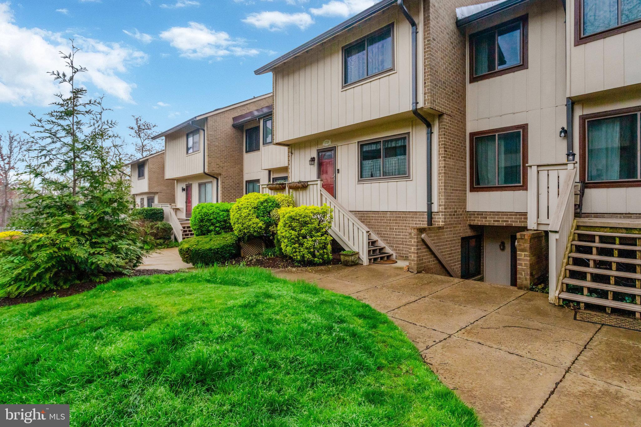 MOSBYS LANDING - Residential