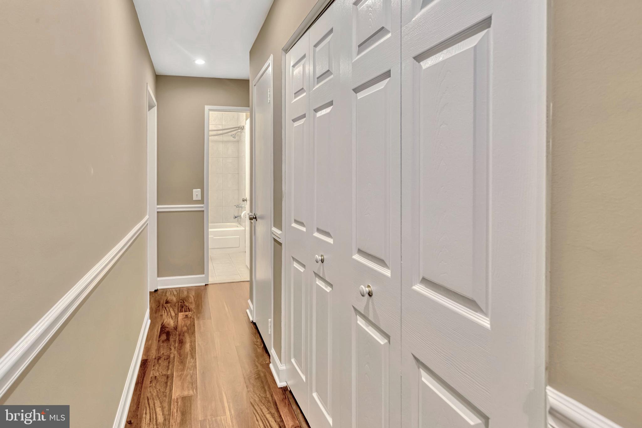 MOSBYS LANDING - Residential