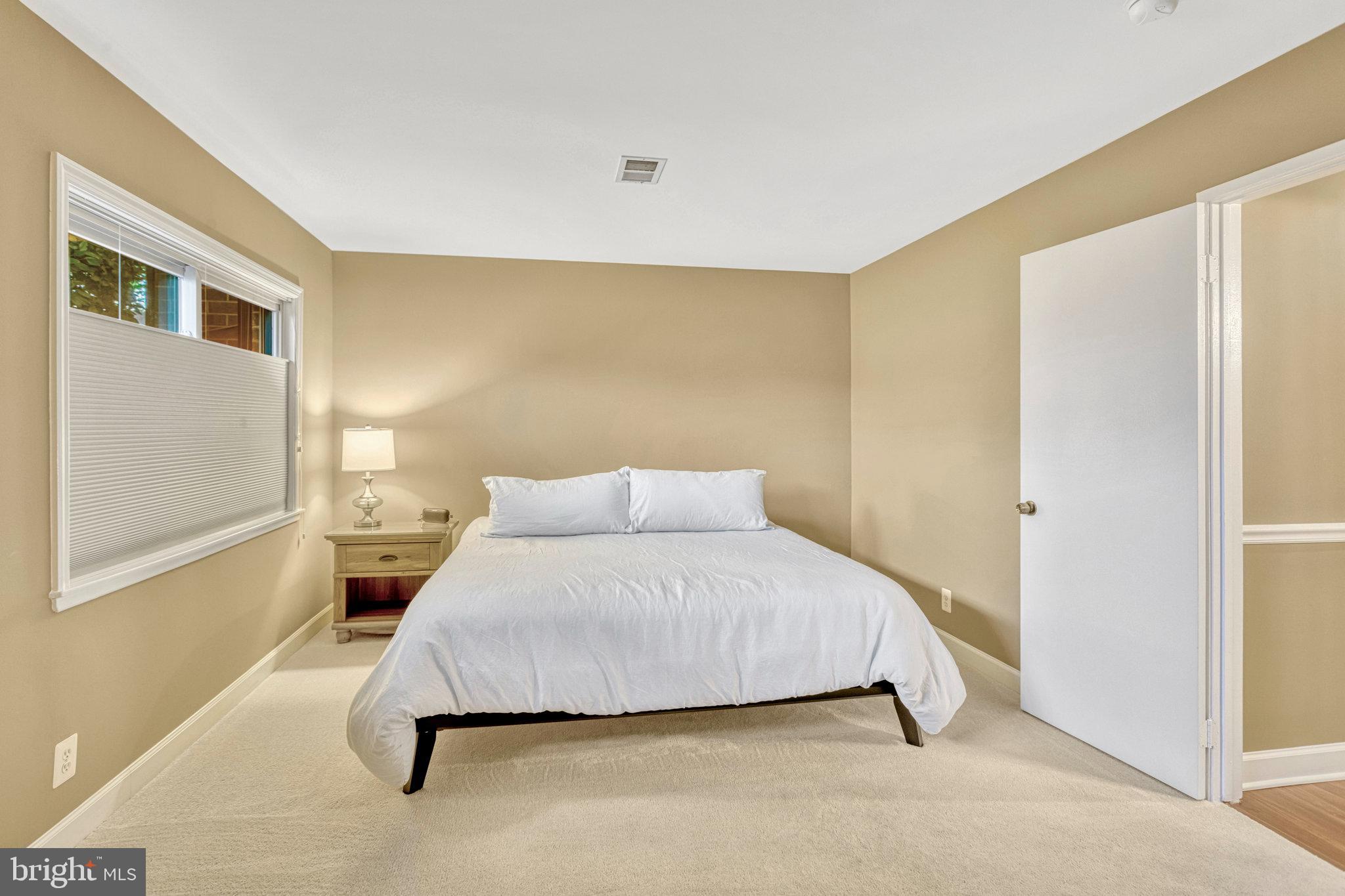 MOSBYS LANDING - Residential