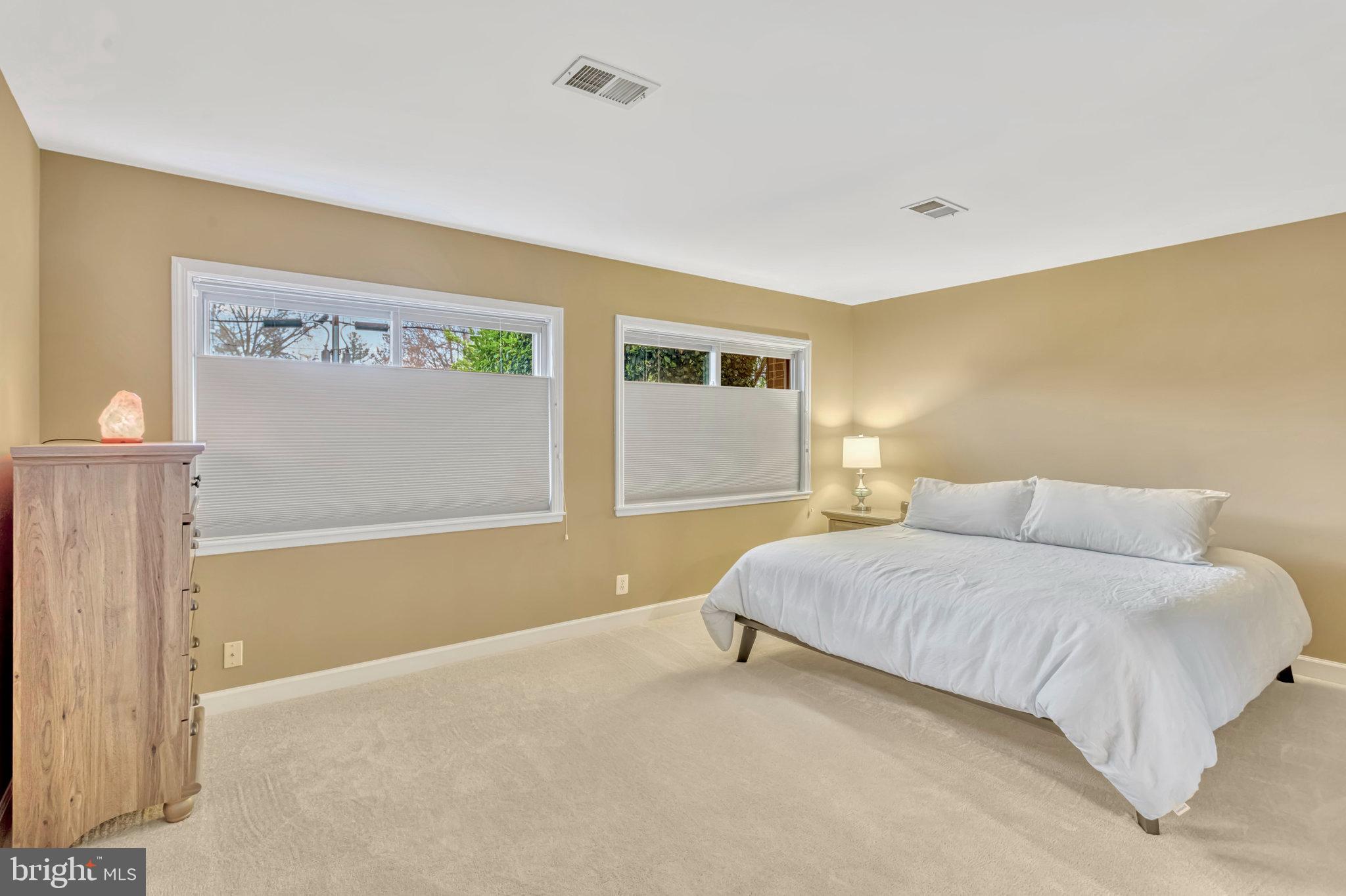 MOSBYS LANDING - Residential