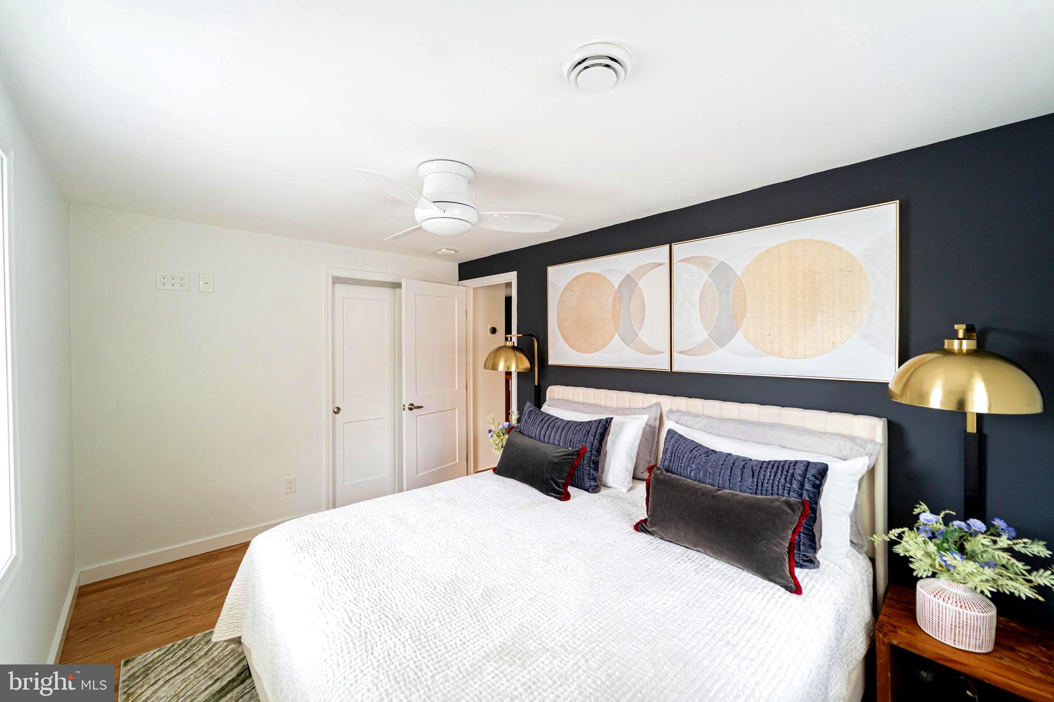 WARWICK VILLAGE - Residential