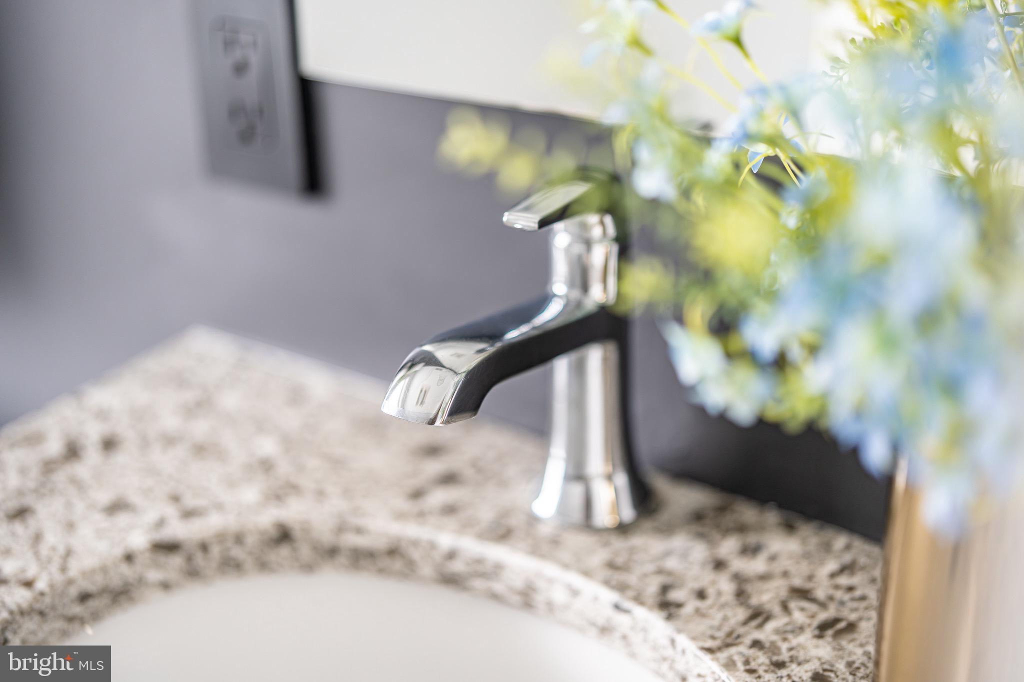 WARWICK VILLAGE - Residential