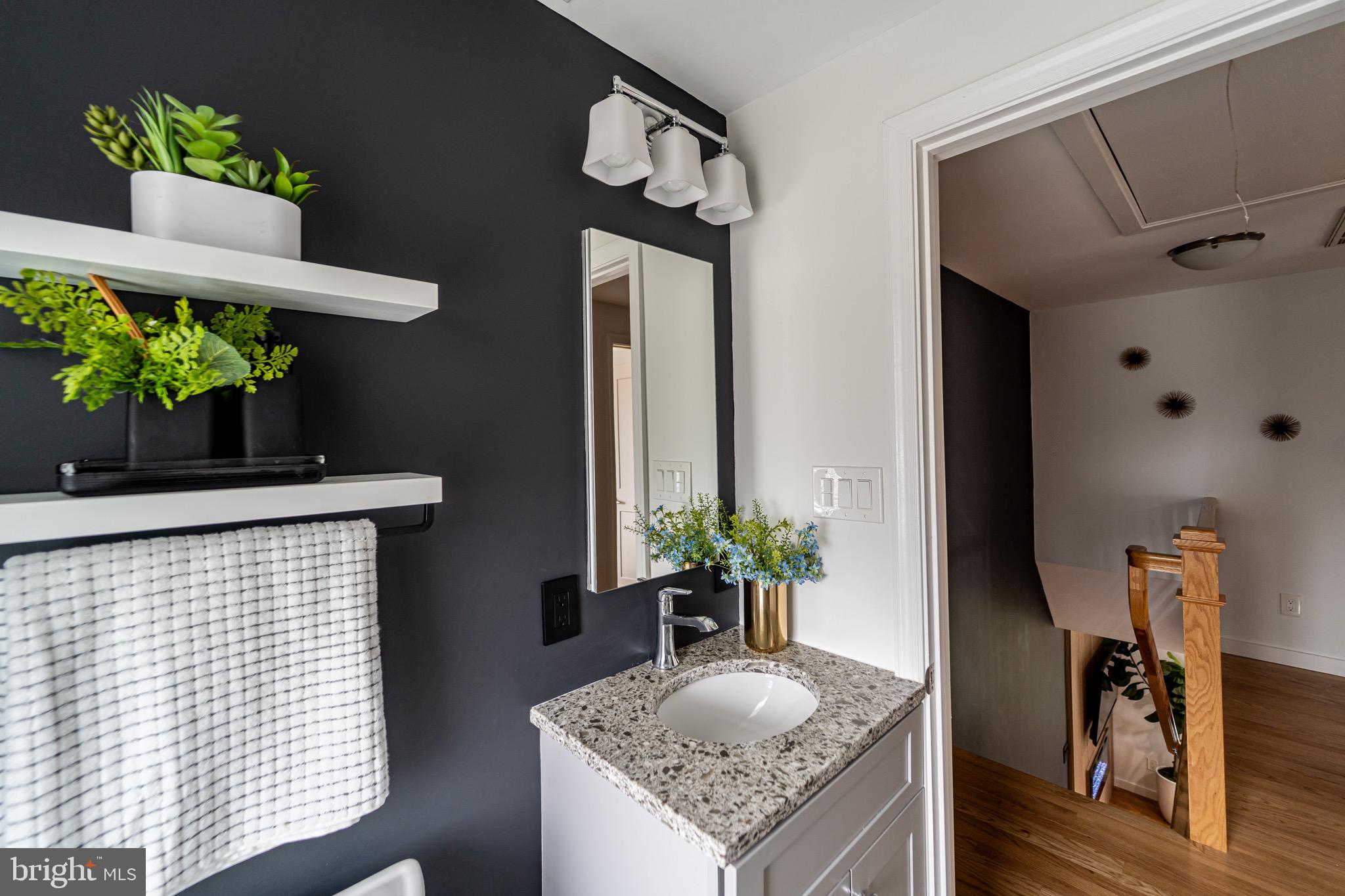 WARWICK VILLAGE - Residential