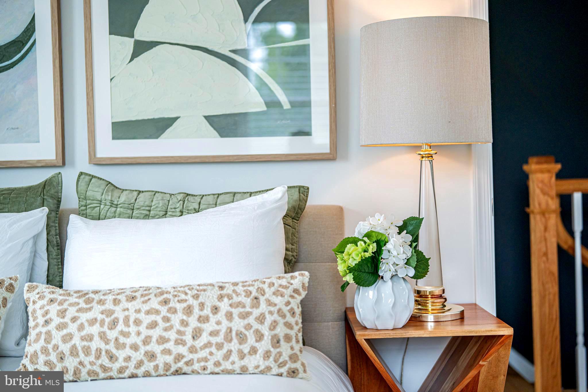 WARWICK VILLAGE - Residential