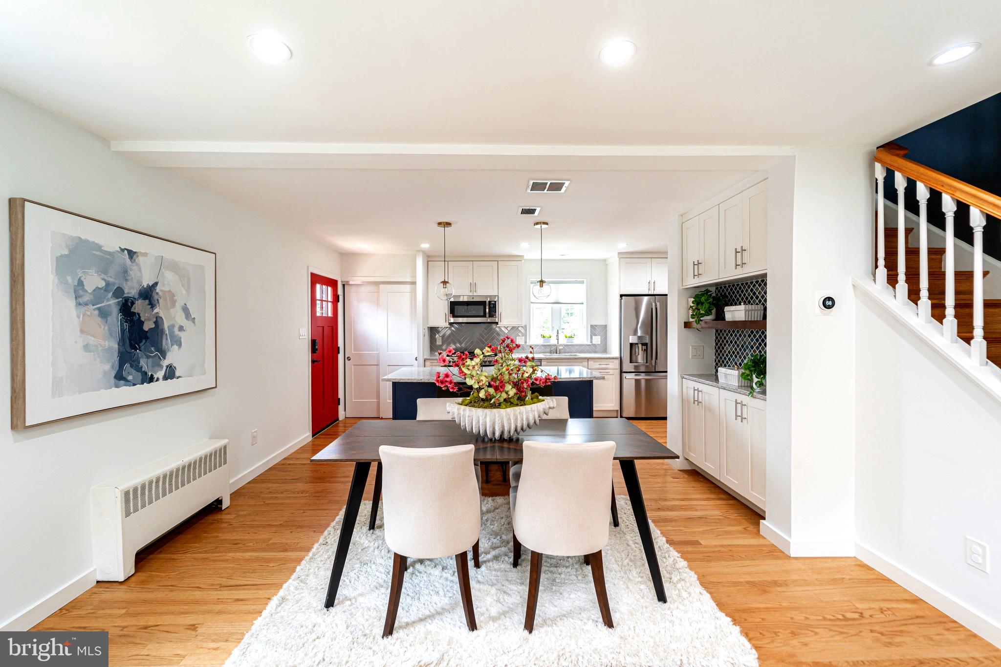 WARWICK VILLAGE - Residential