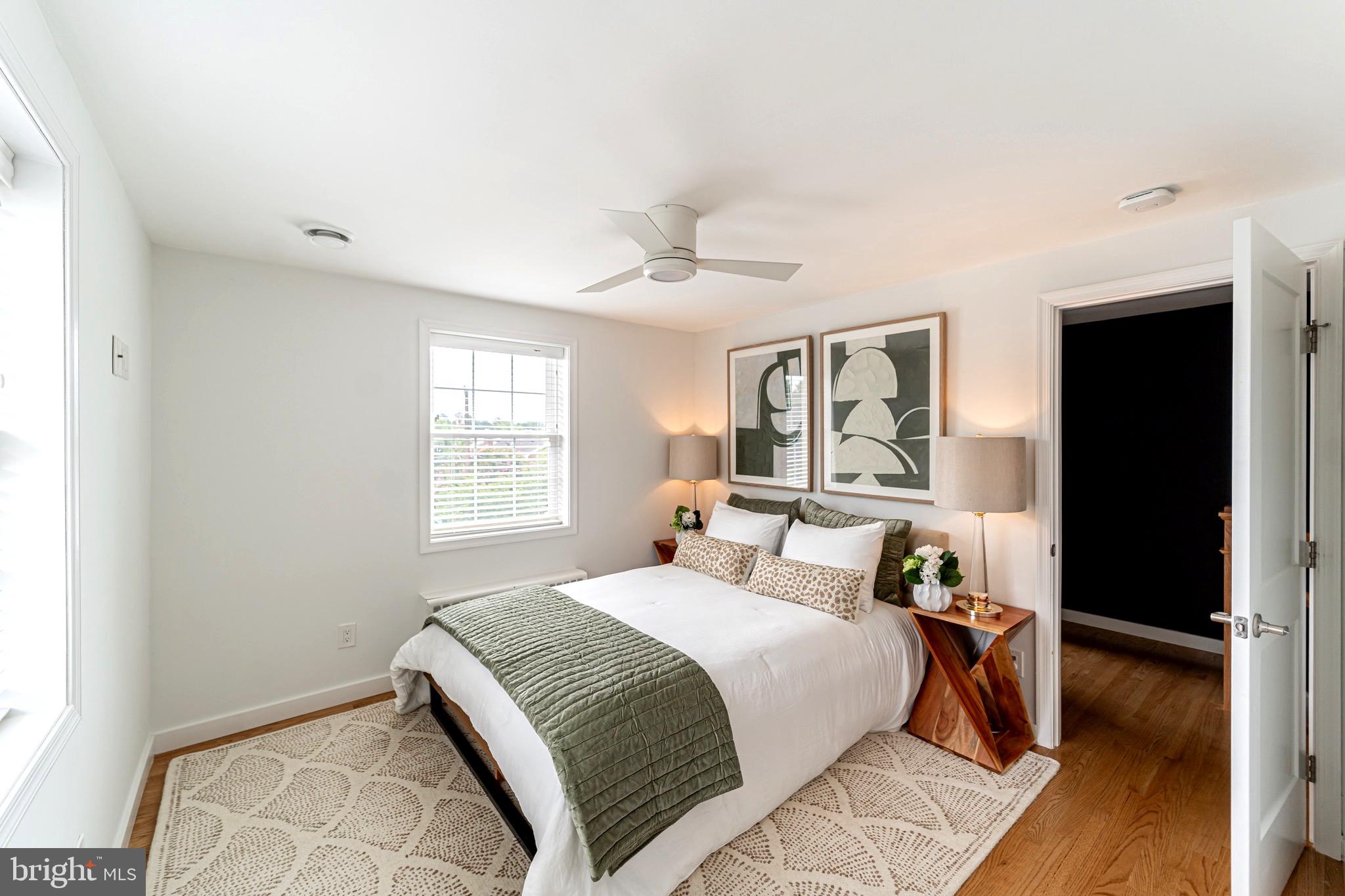 WARWICK VILLAGE - Residential