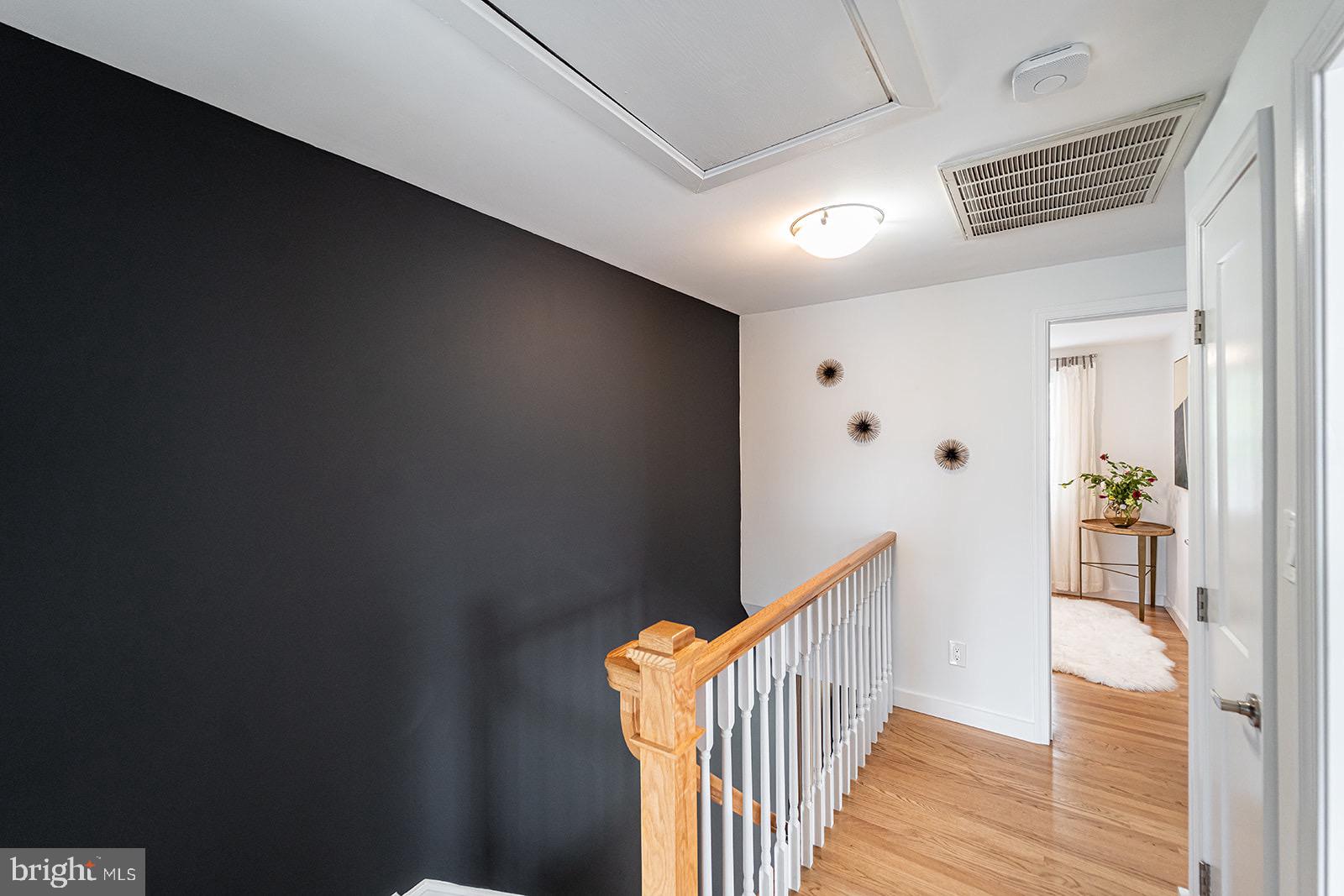 WARWICK VILLAGE - Residential