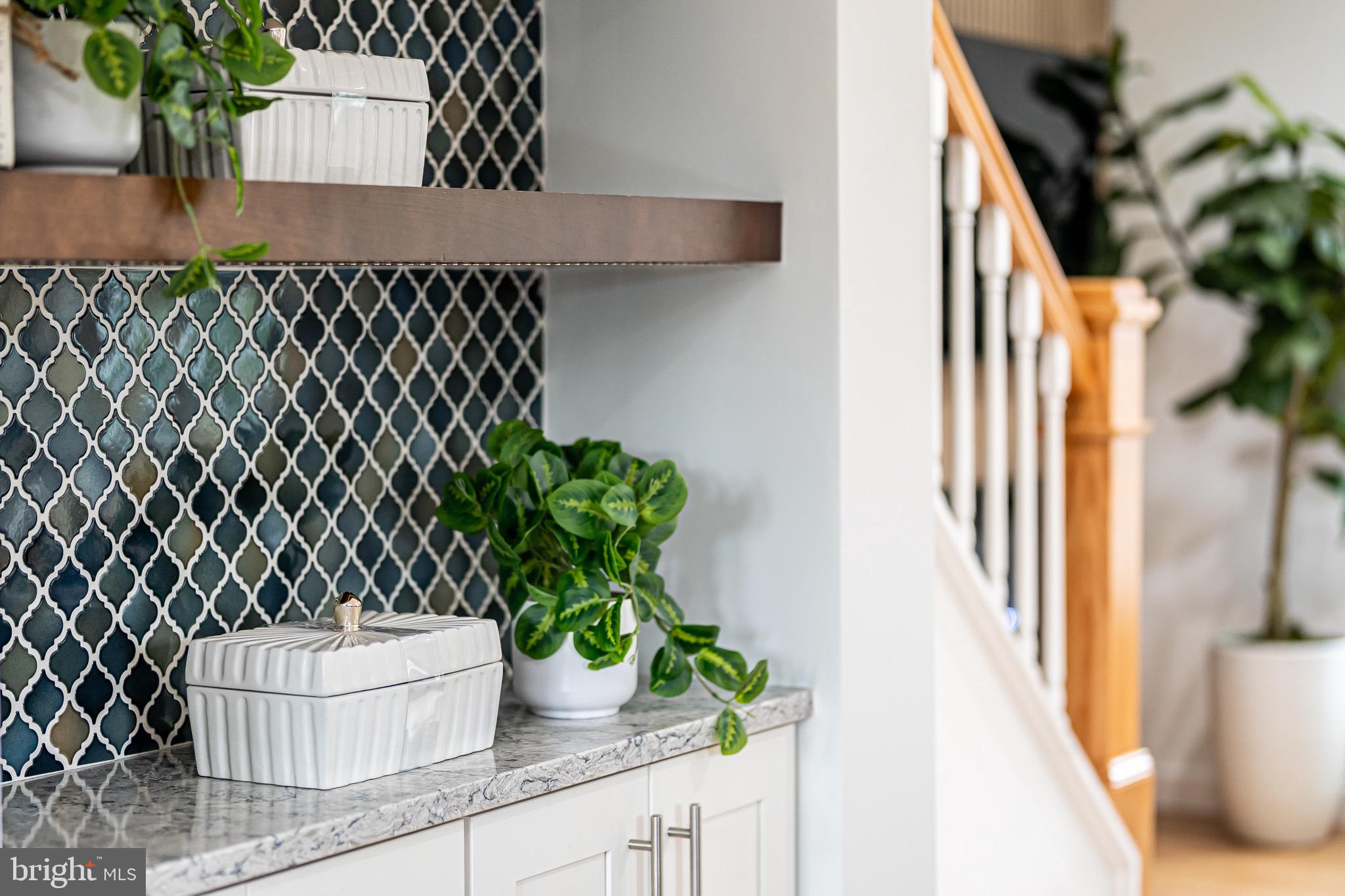 WARWICK VILLAGE - Residential