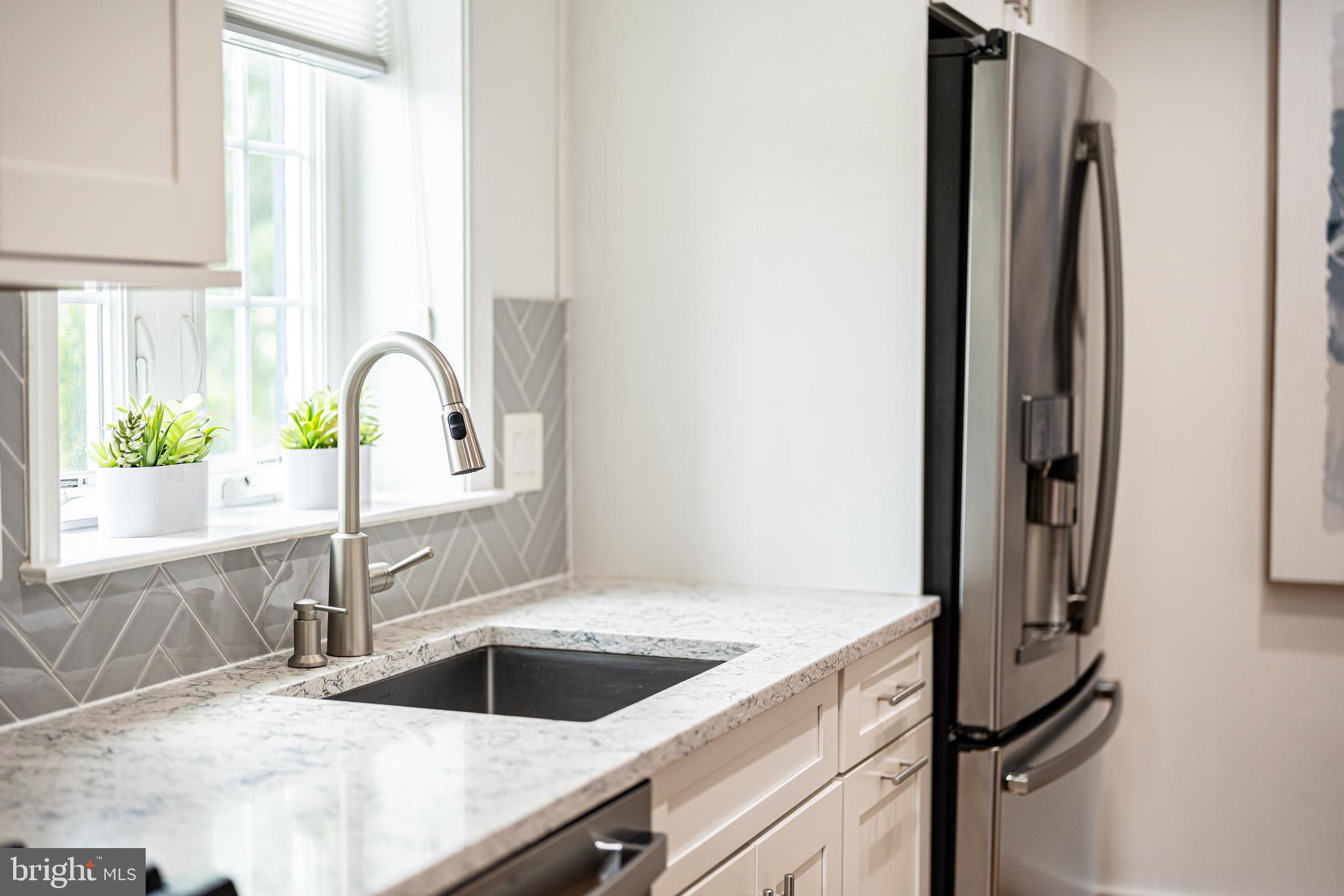 WARWICK VILLAGE - Residential