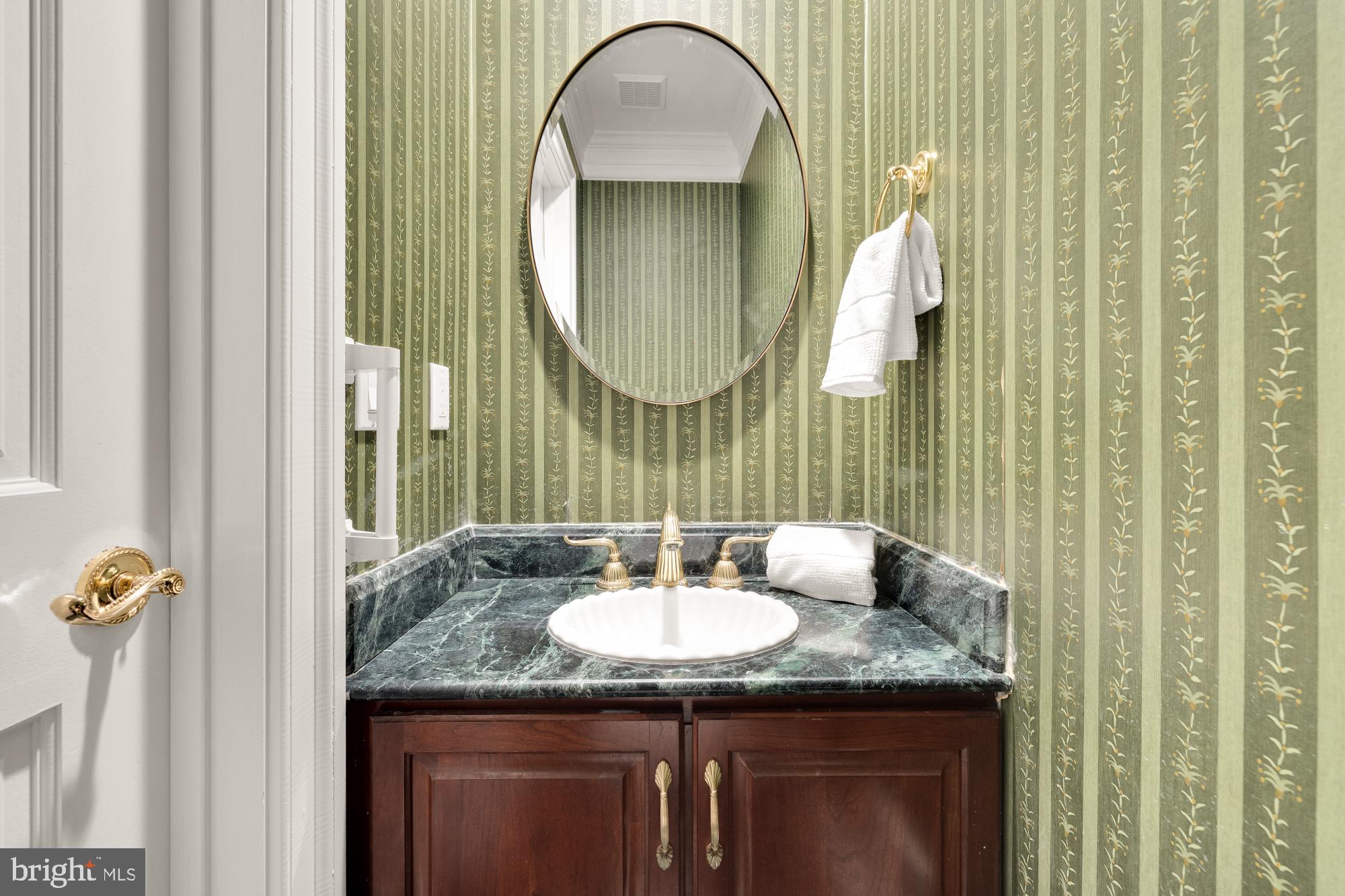 PALISADES PARK - Residential