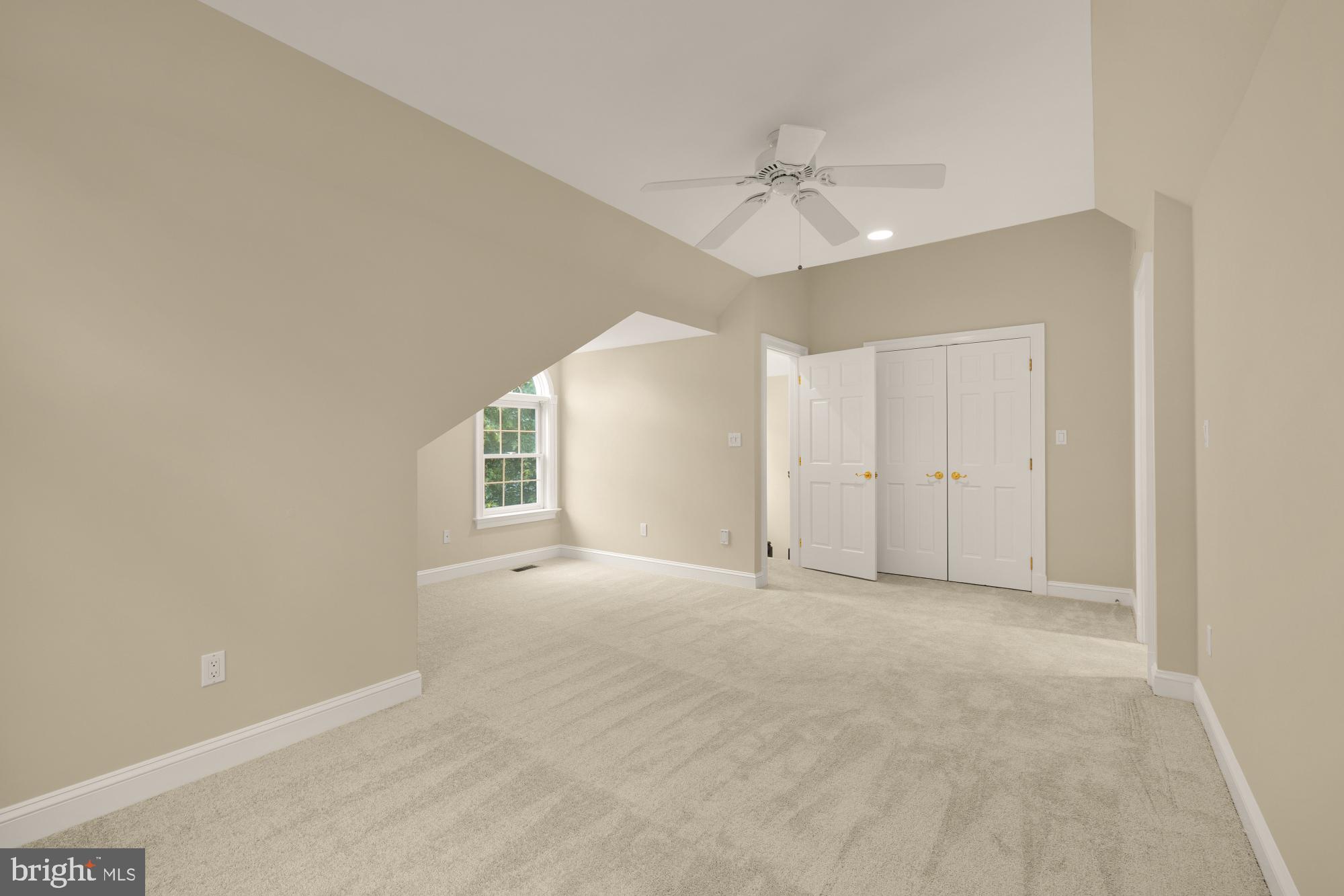 PALISADES PARK - Residential