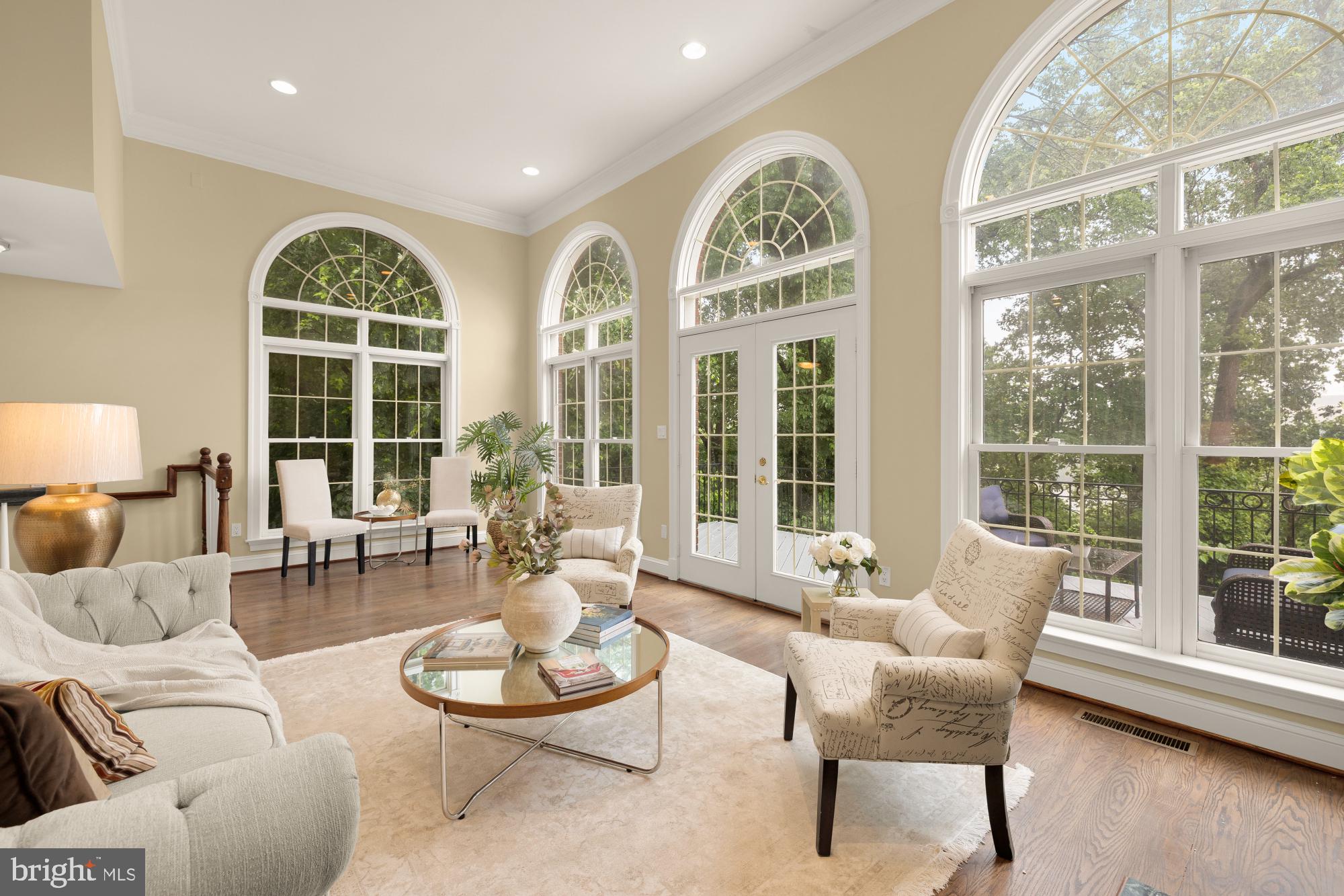 PALISADES PARK - Residential