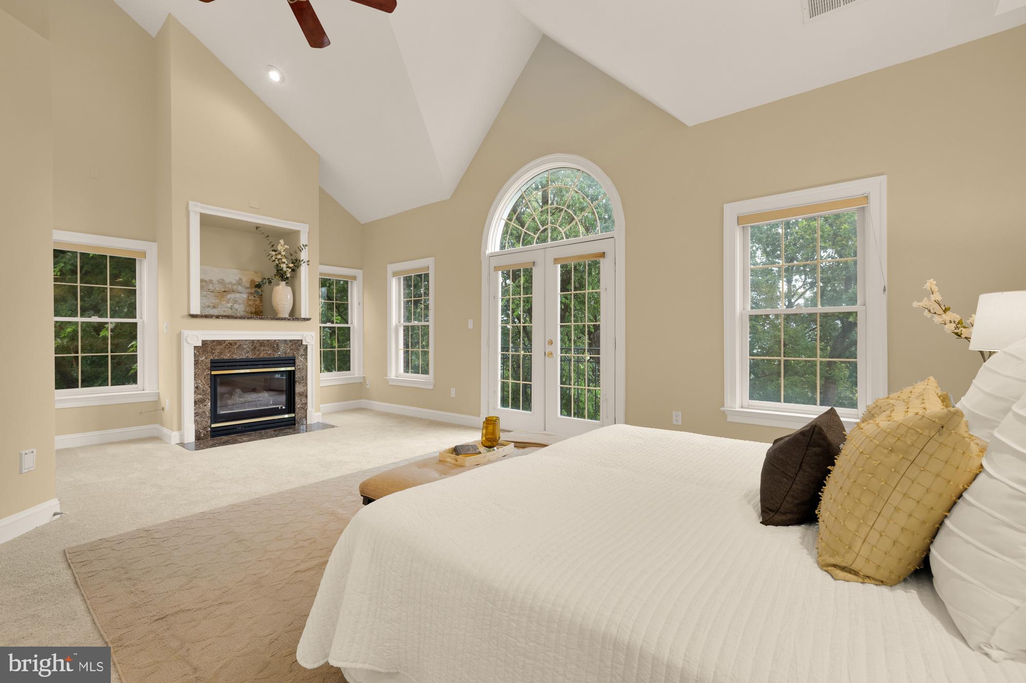 PALISADES PARK - Residential