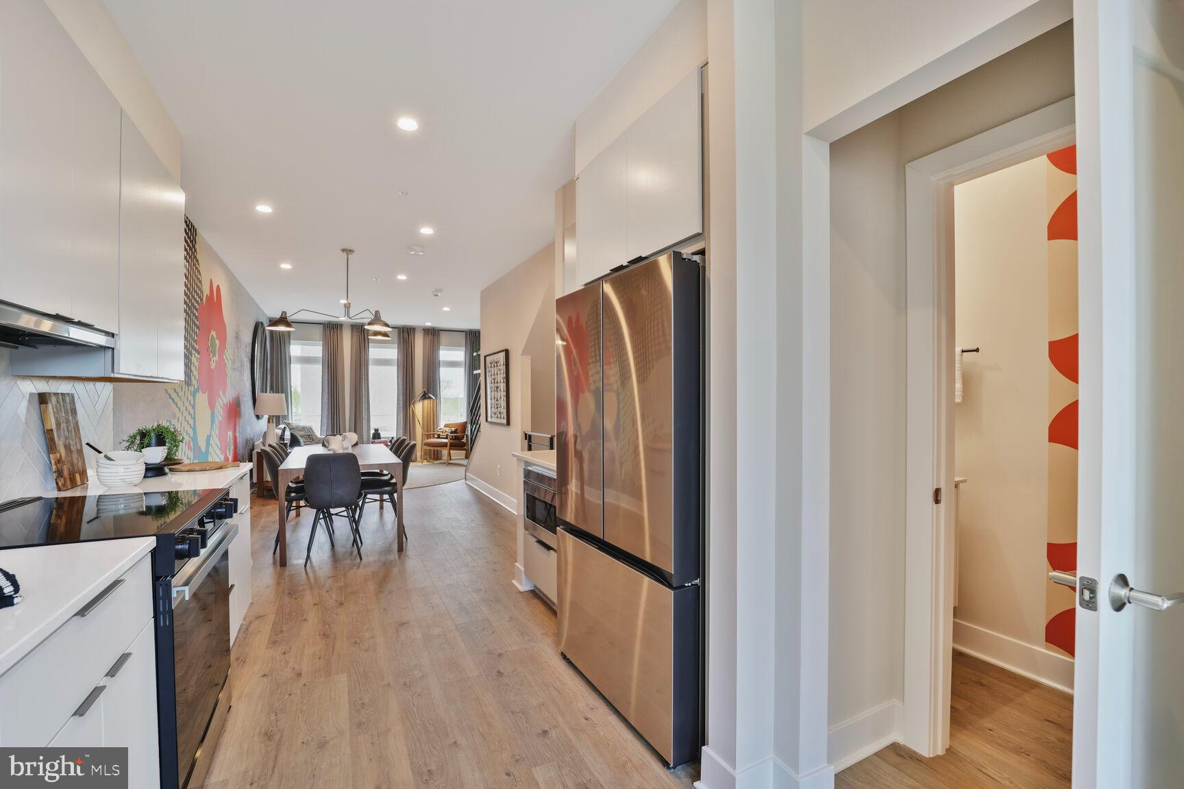 61 LOWER SERVICE COURT NW LOT 893