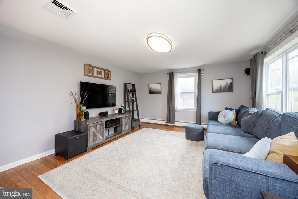 Photo of 1125 New York Avenue, WEST CHESTER, PA 19380 (MLS # PACT2121282)