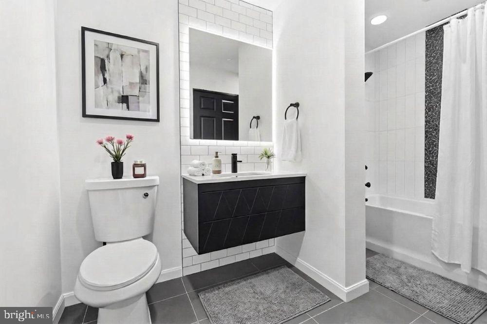 WESTMAREN CONDO - Residential