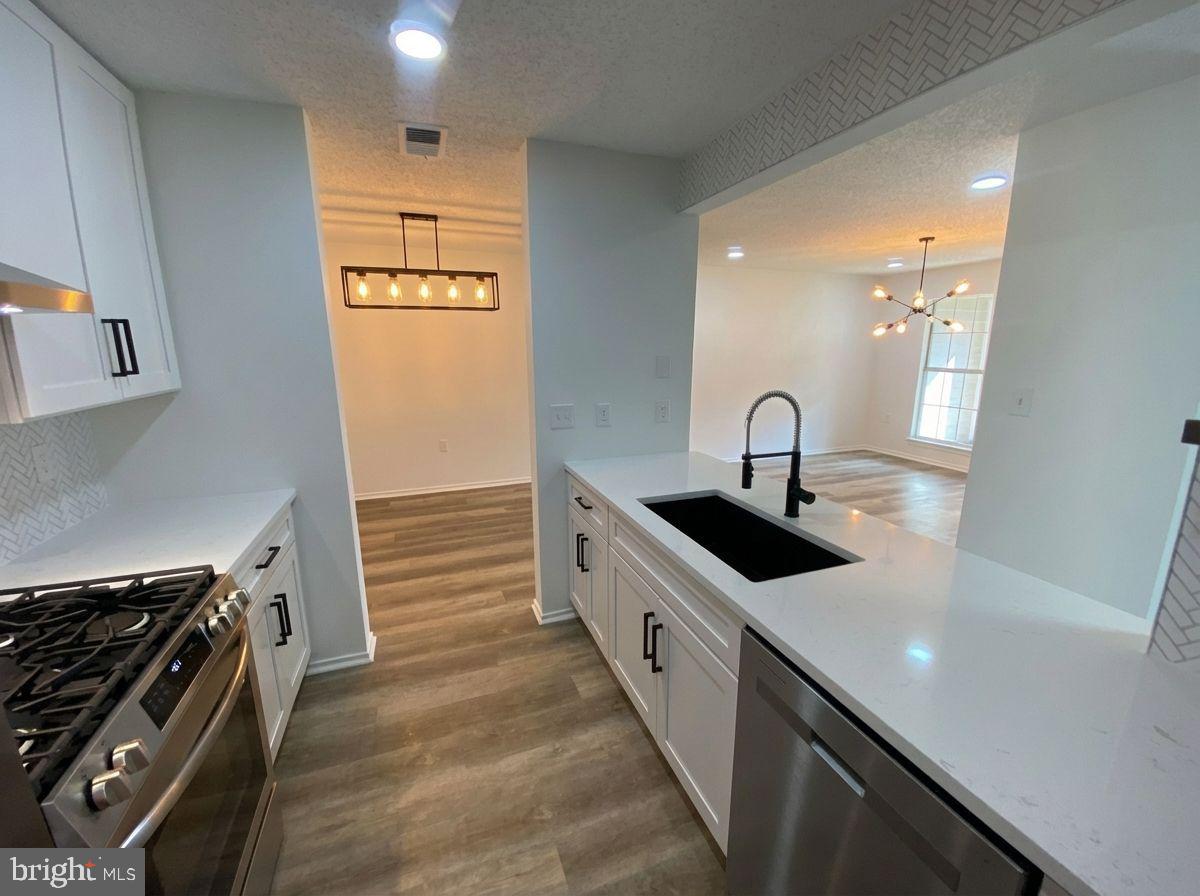 WESTMAREN CONDO - Residential