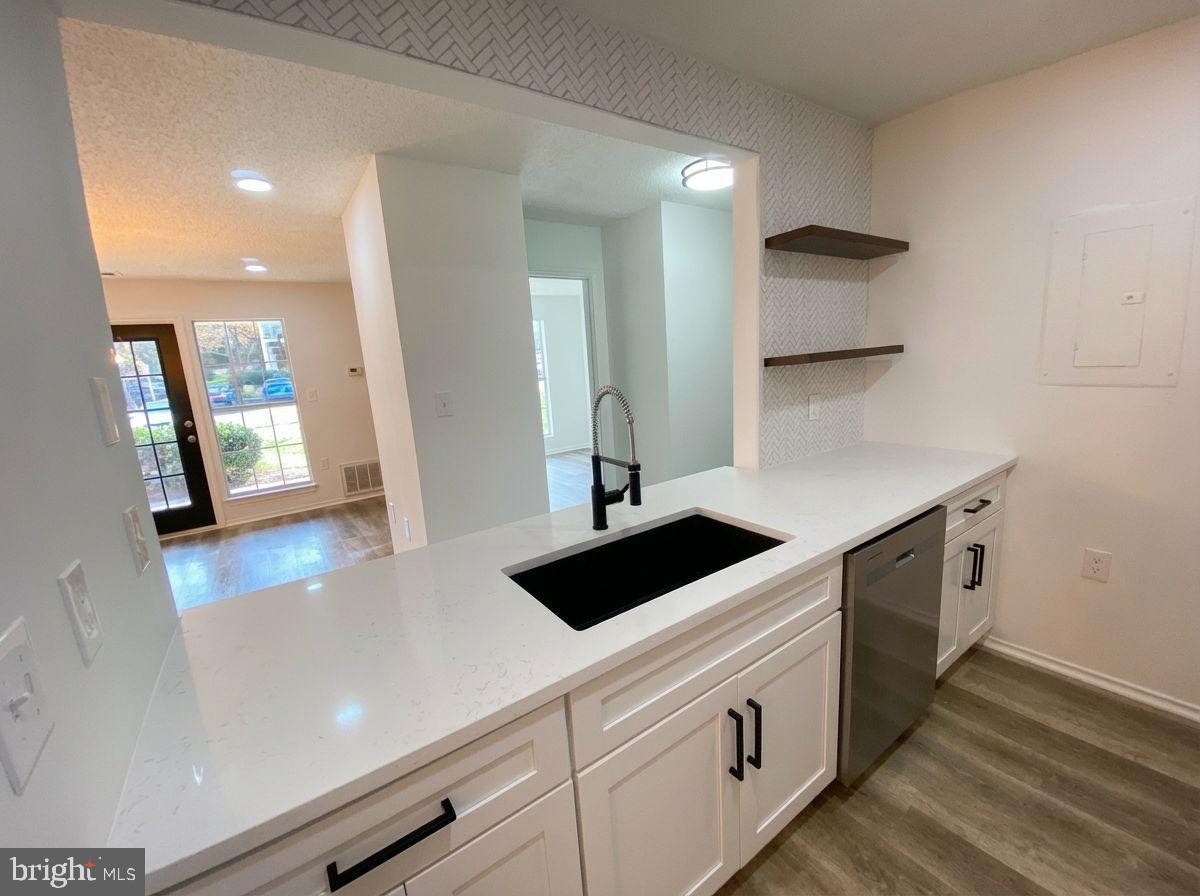 WESTMAREN CONDO - Residential