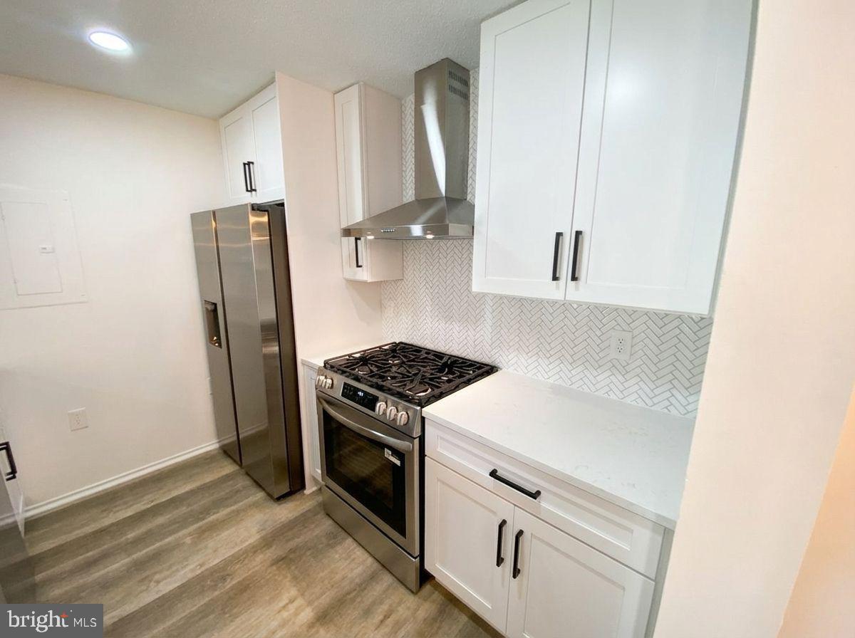 WESTMAREN CONDO - Residential