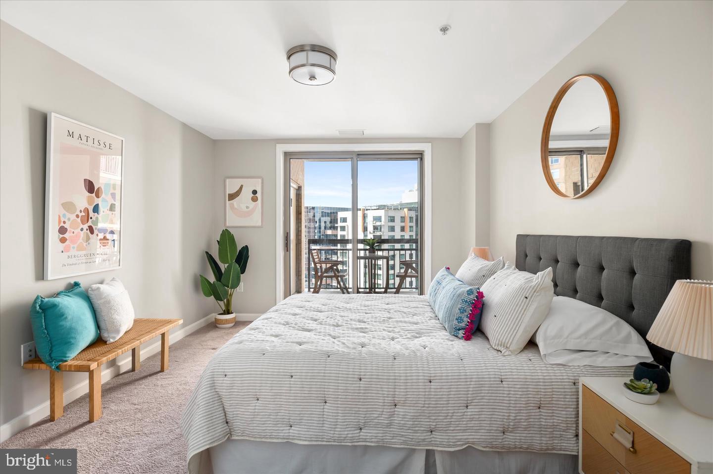 VIRGINIA SQUARE - Residential Lease