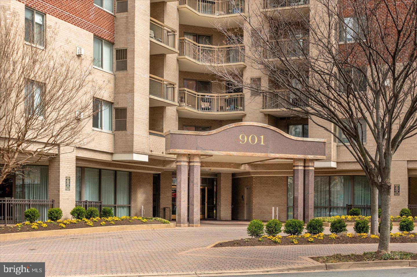 901 N MONROE STREET 1108