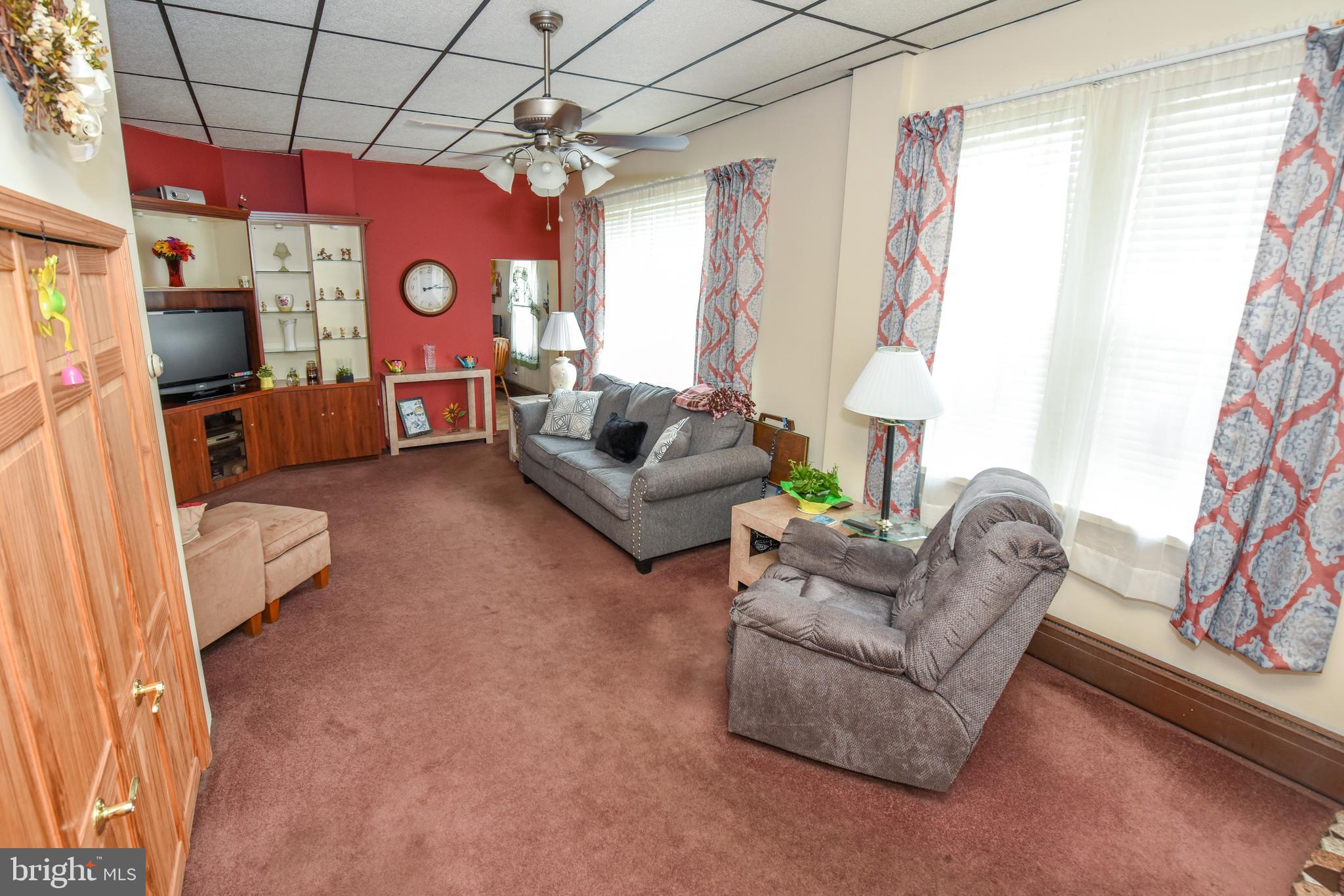 BRIDESBURG - Commercial Sale