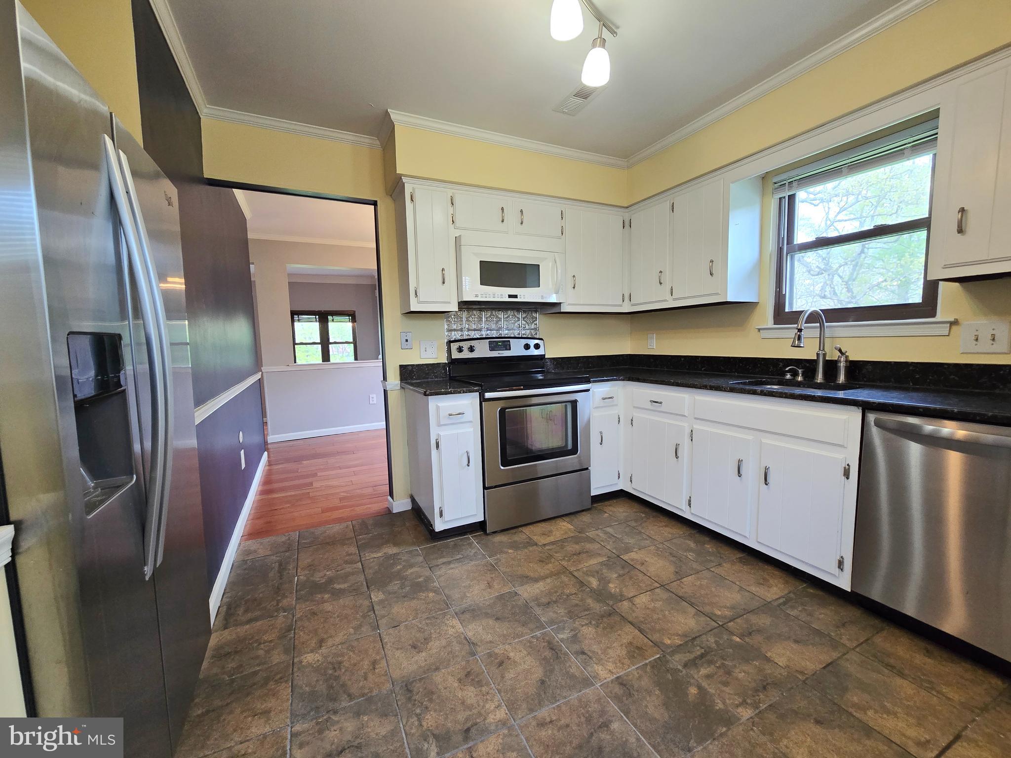 BROOKSIDE - Residential