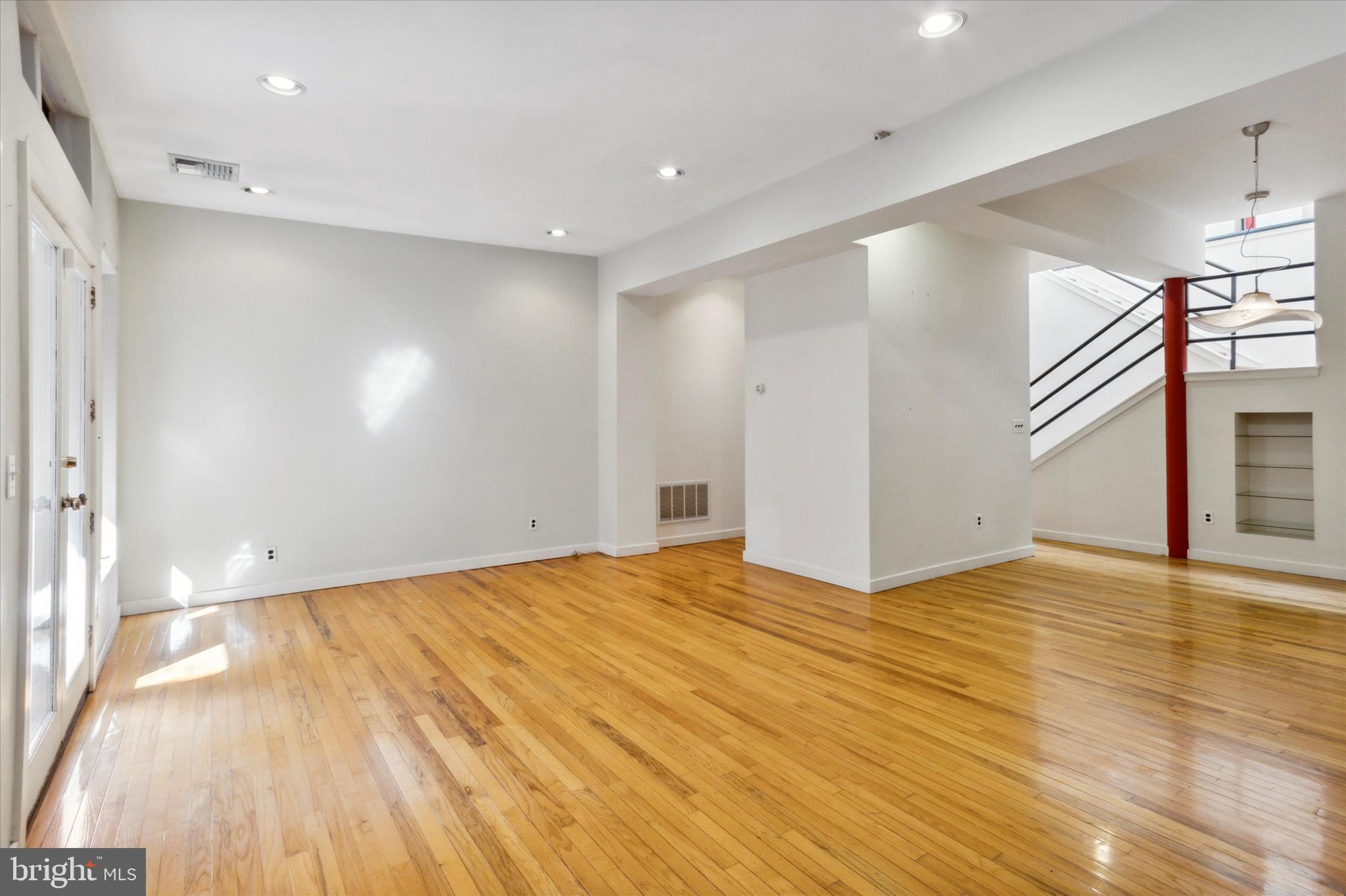 BELLA VISTA - Residential