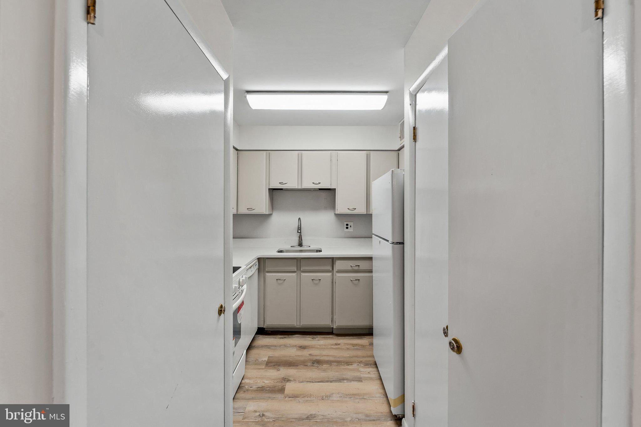 159 DELAWARE STREET 203