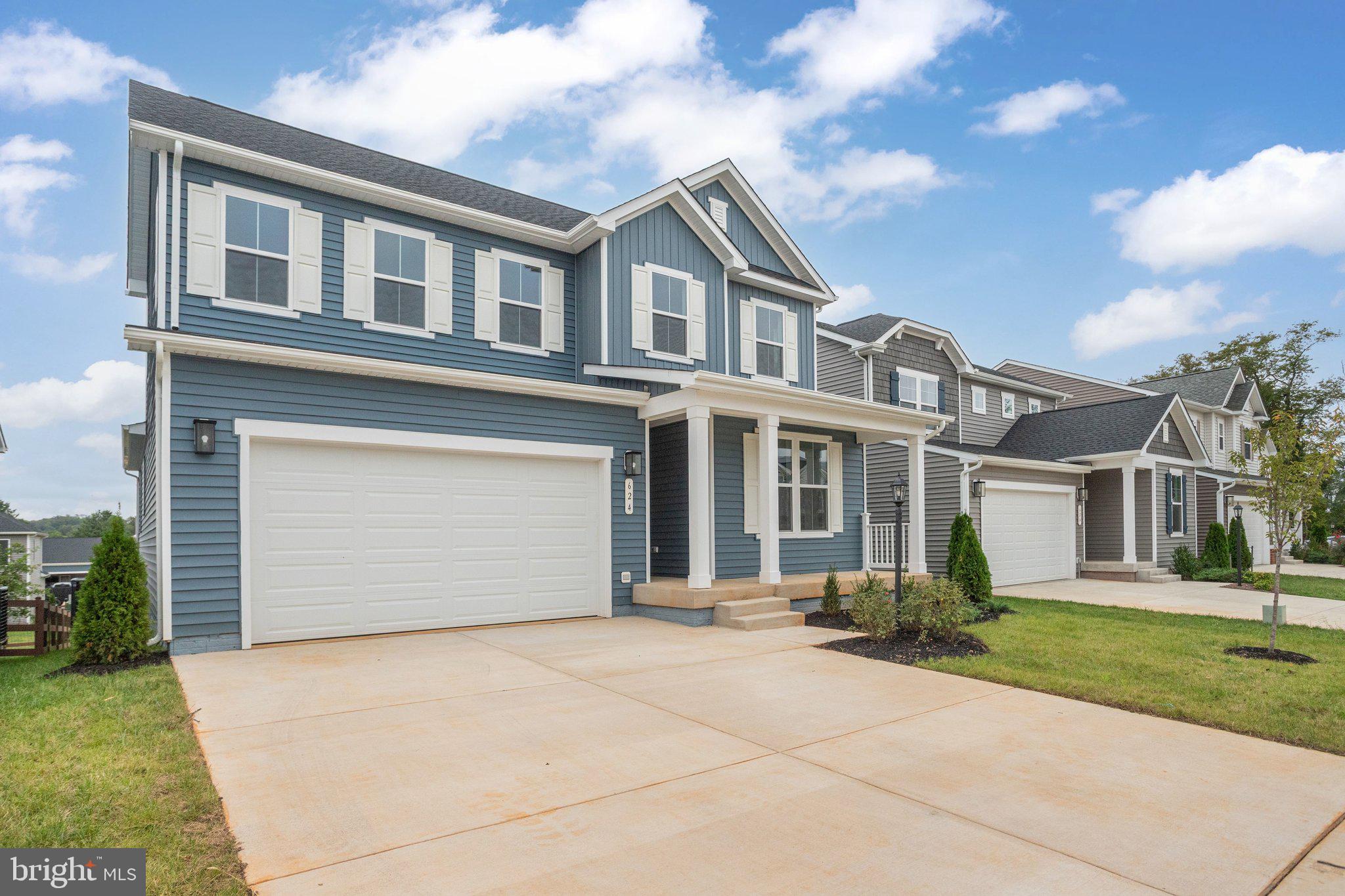 624 CLOVER LANE