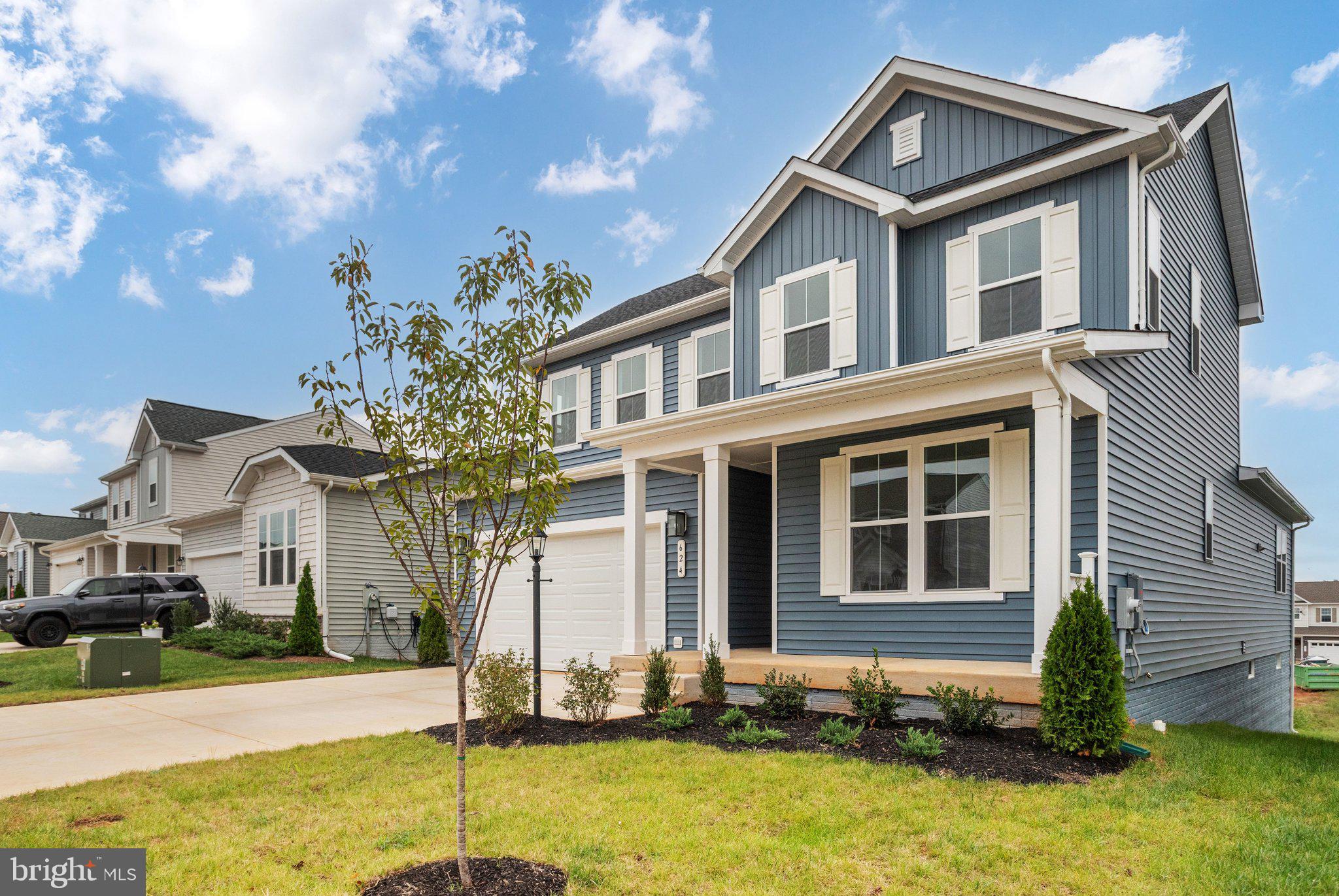624 CLOVER LANE
