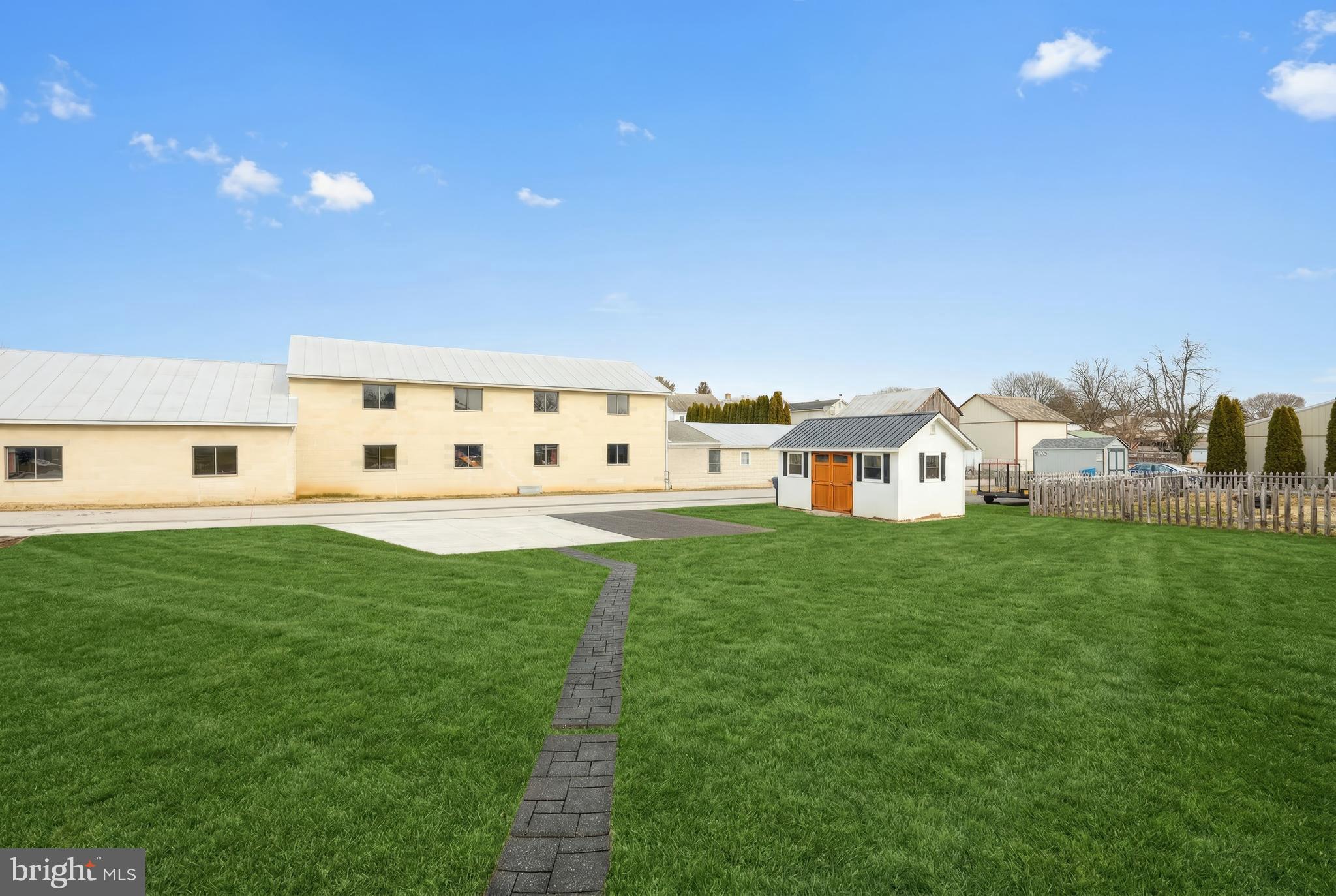 HERITAGE HILLS - Residential