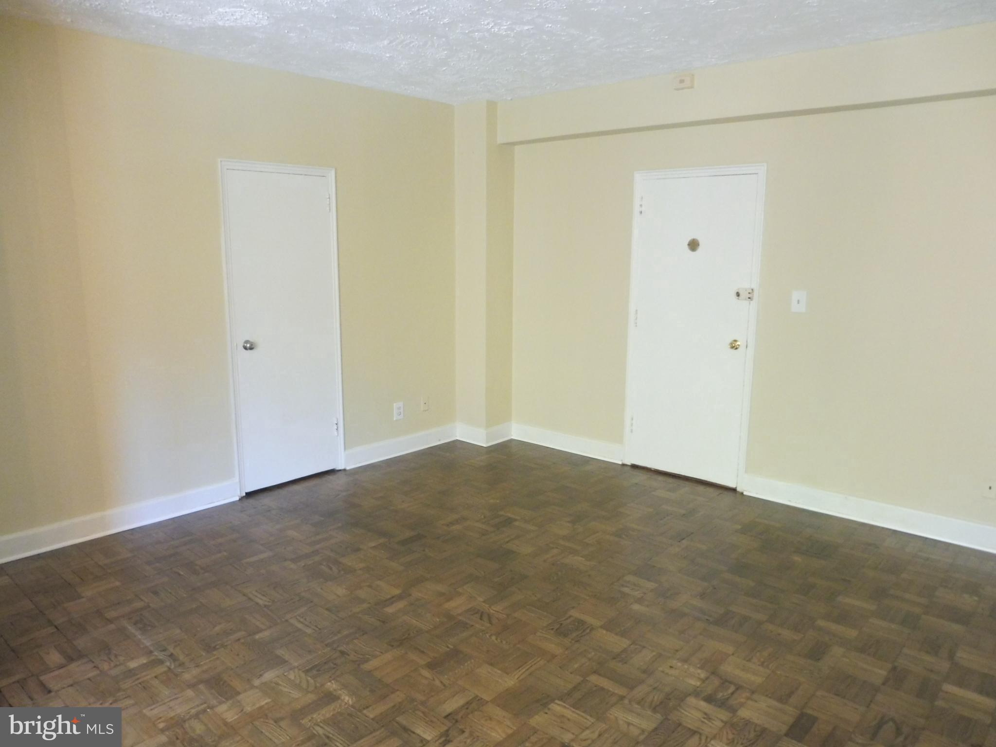 3901 CATHEDRAL AVENUE NW 16