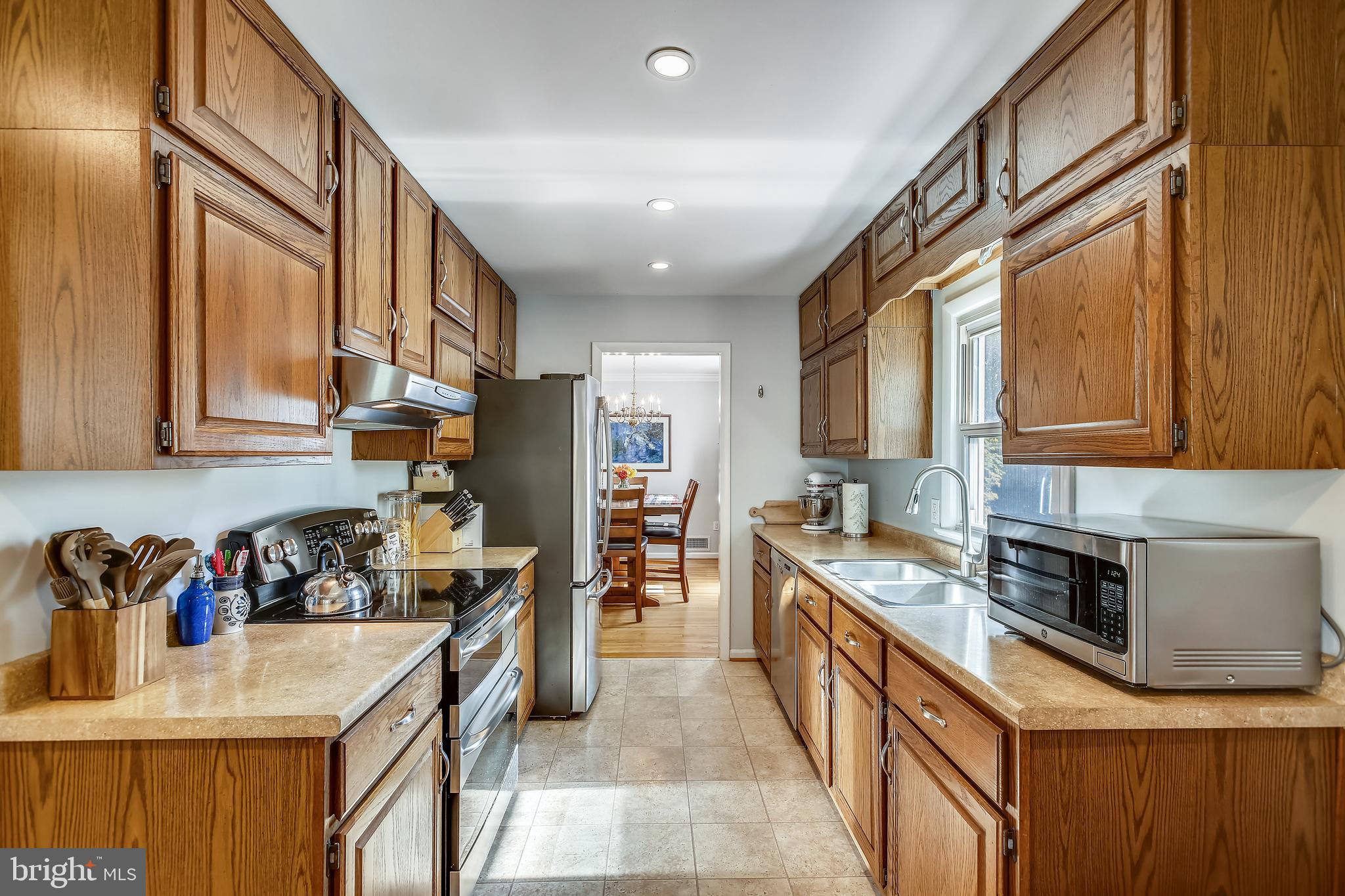 VIENNA WOODS - Residential