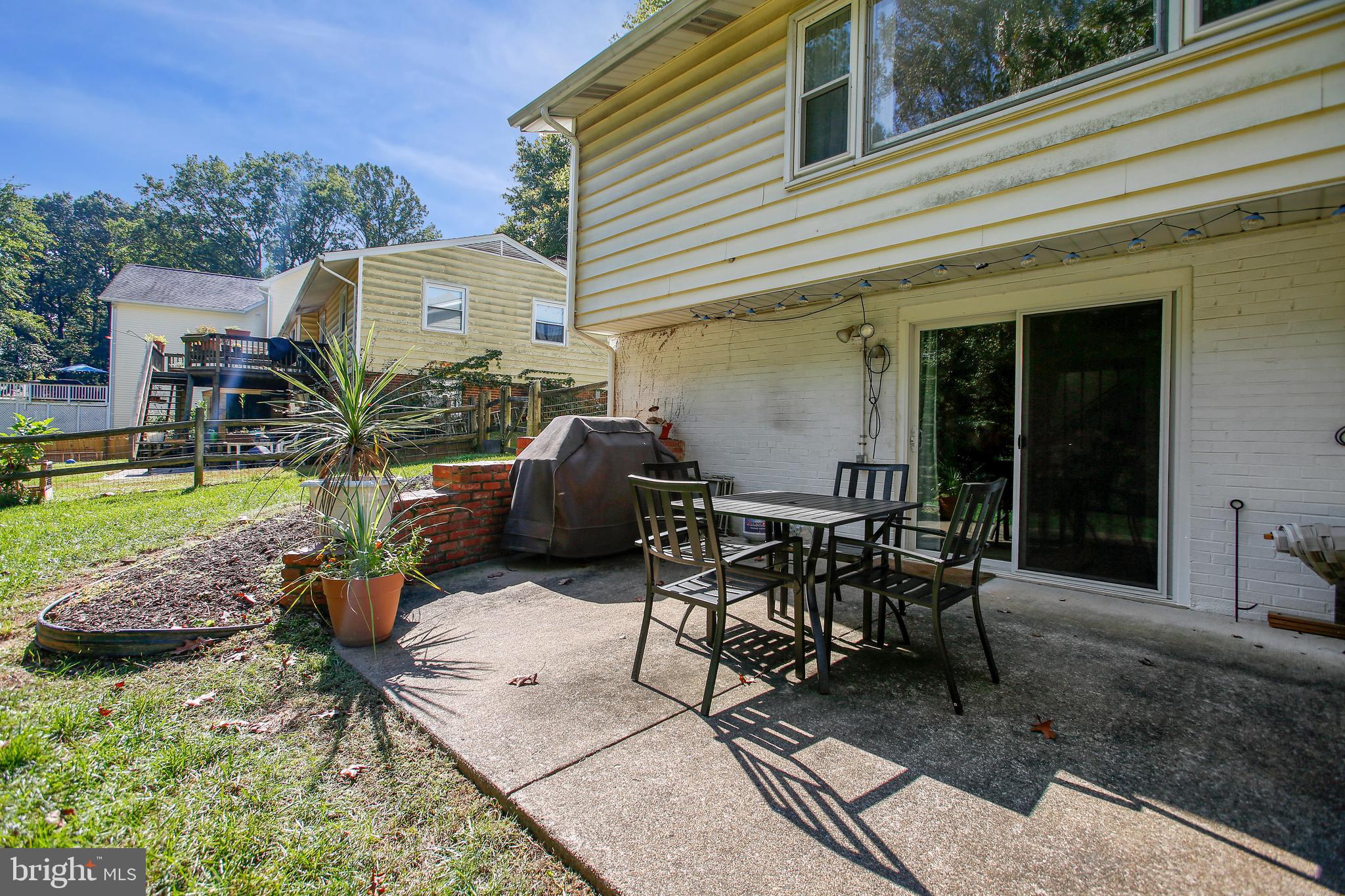 VIENNA WOODS - Residential