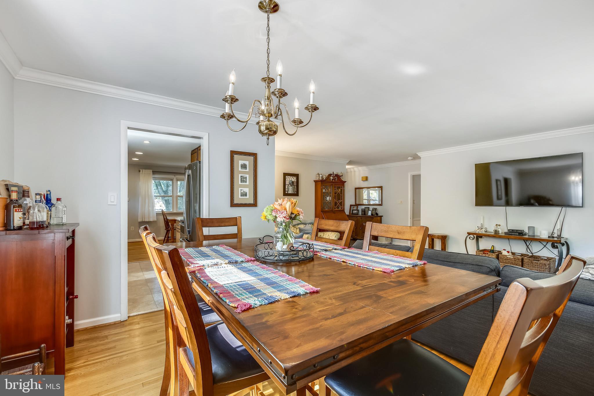 VIENNA WOODS - Residential