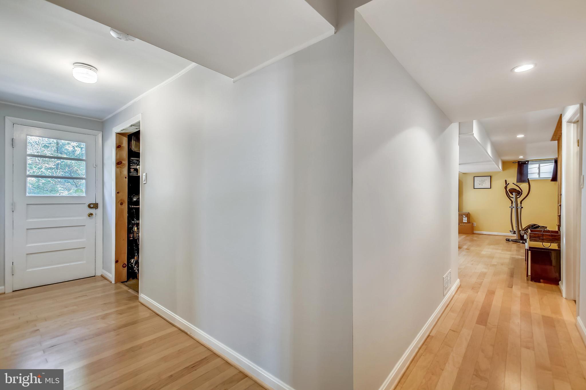 VIENNA WOODS - Residential