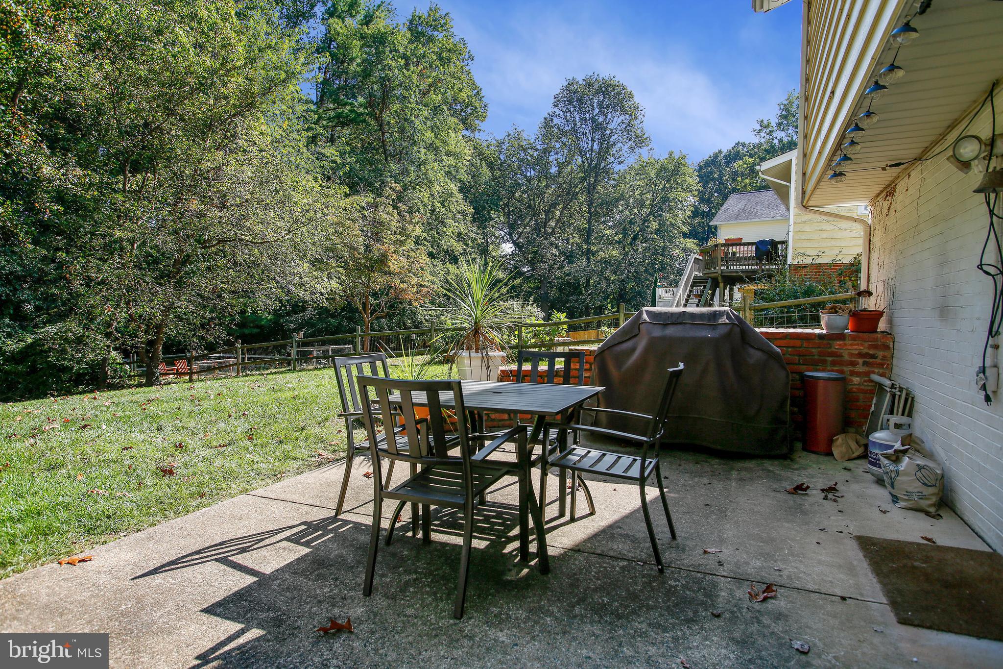 VIENNA WOODS - Residential