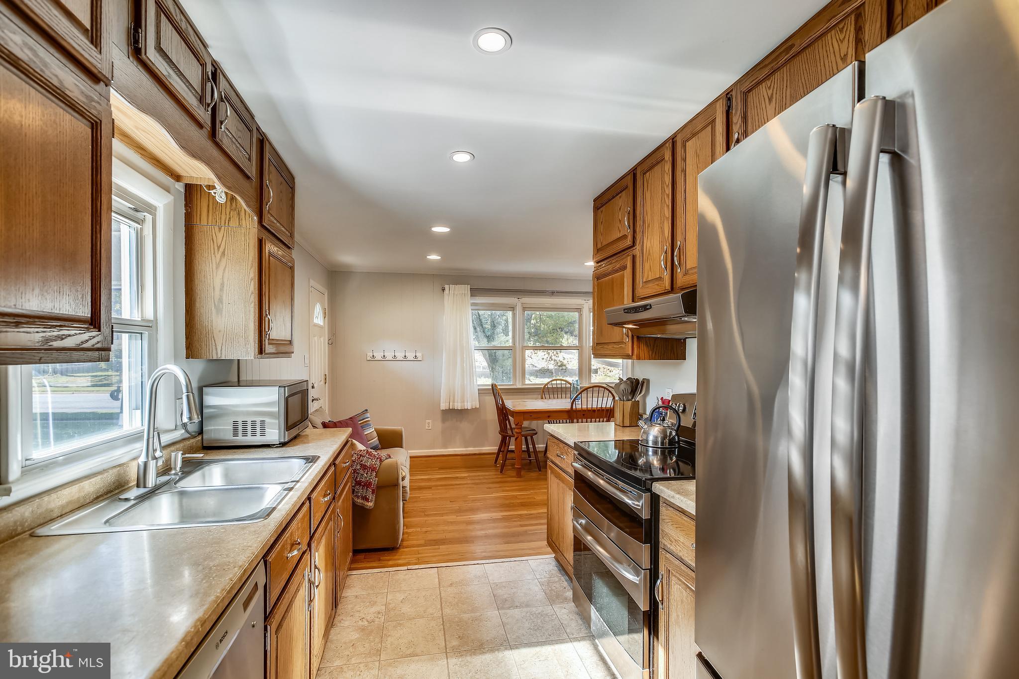 VIENNA WOODS - Residential