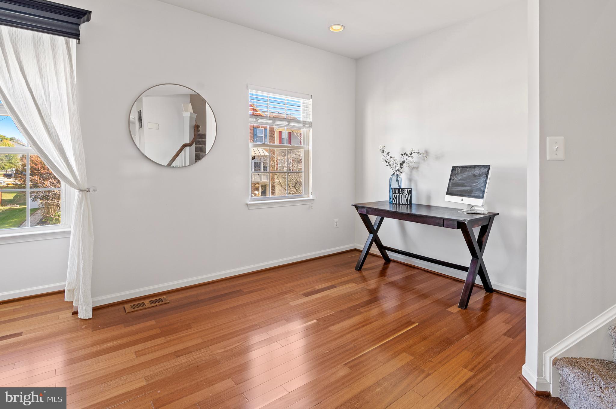 TANYARD SPRINGS - Residential